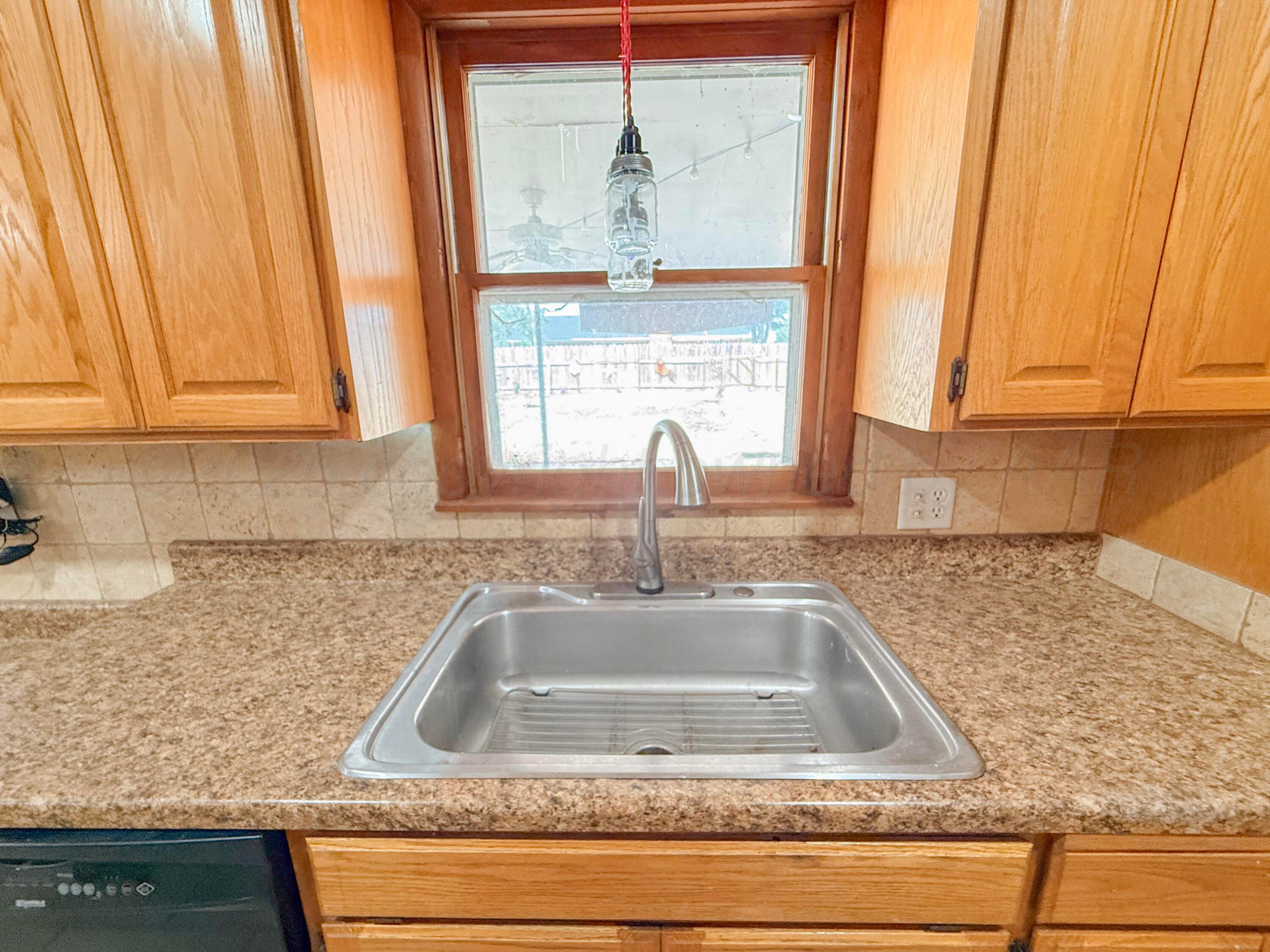 1825 N Evergreen Street Property Photo 21