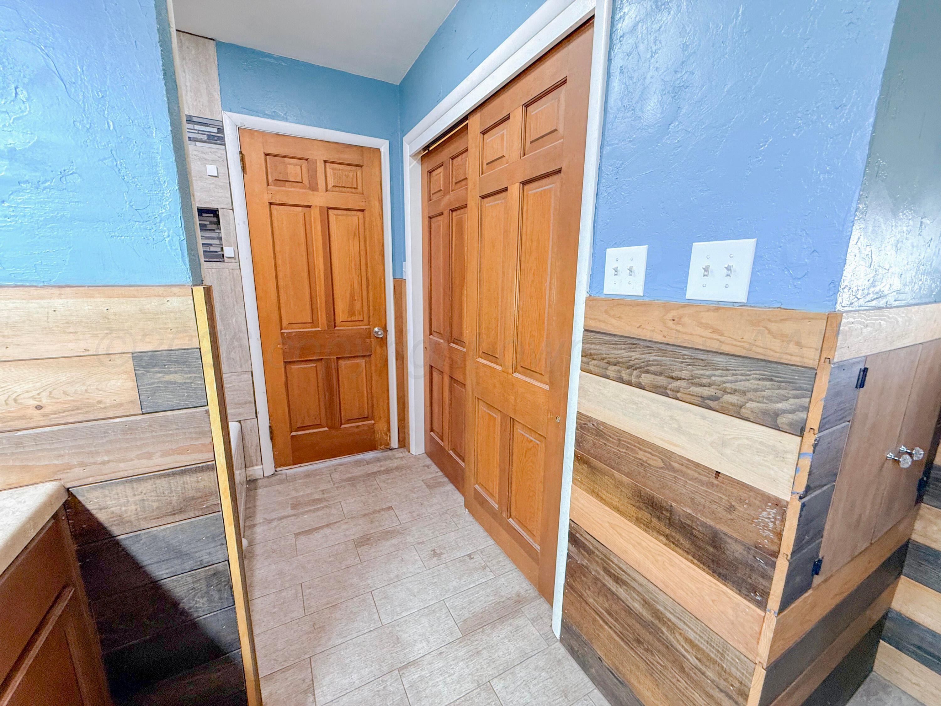 1825 N Evergreen Street Property Photo 31