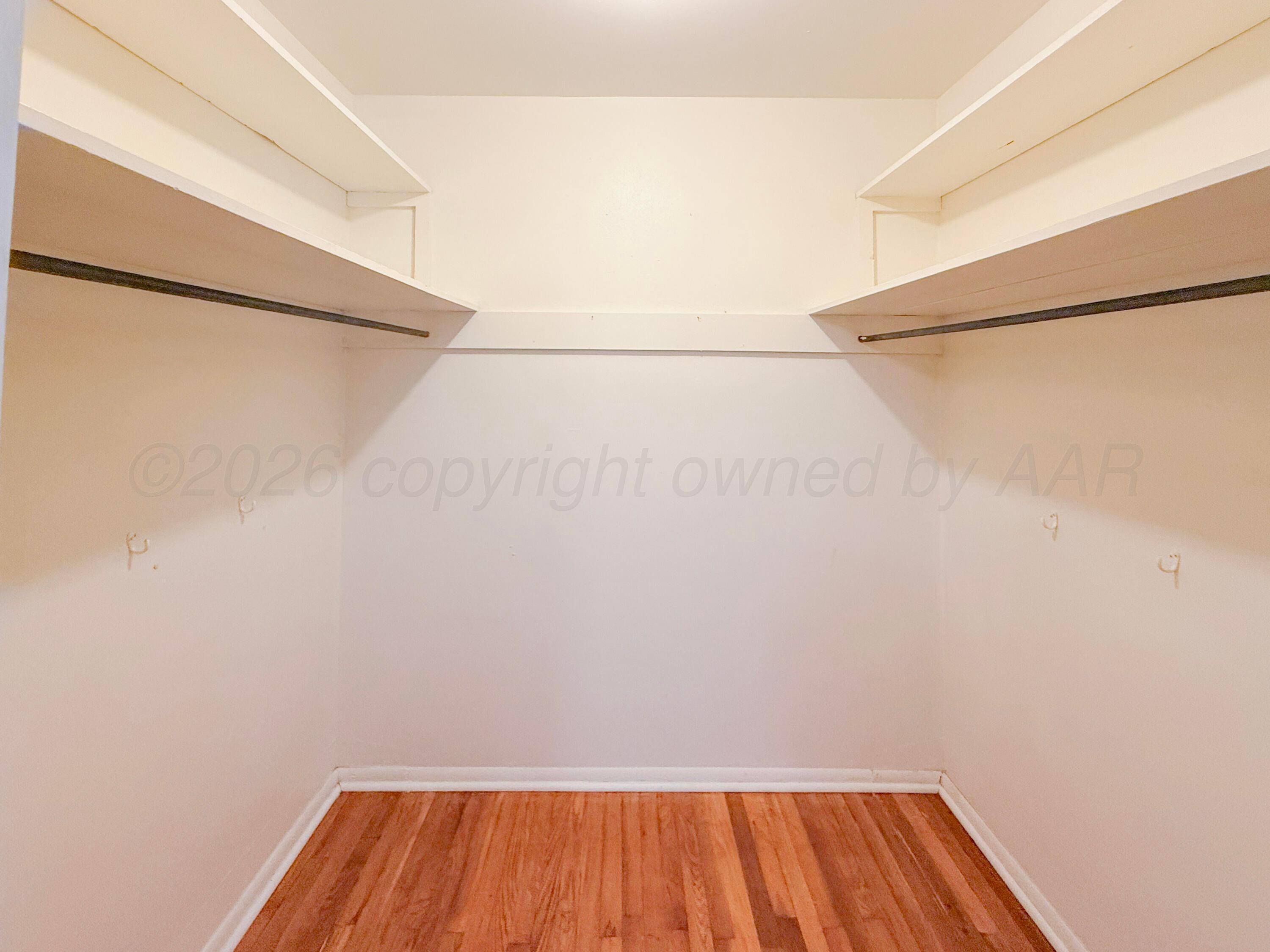 1825 N Evergreen Street Property Photo 39