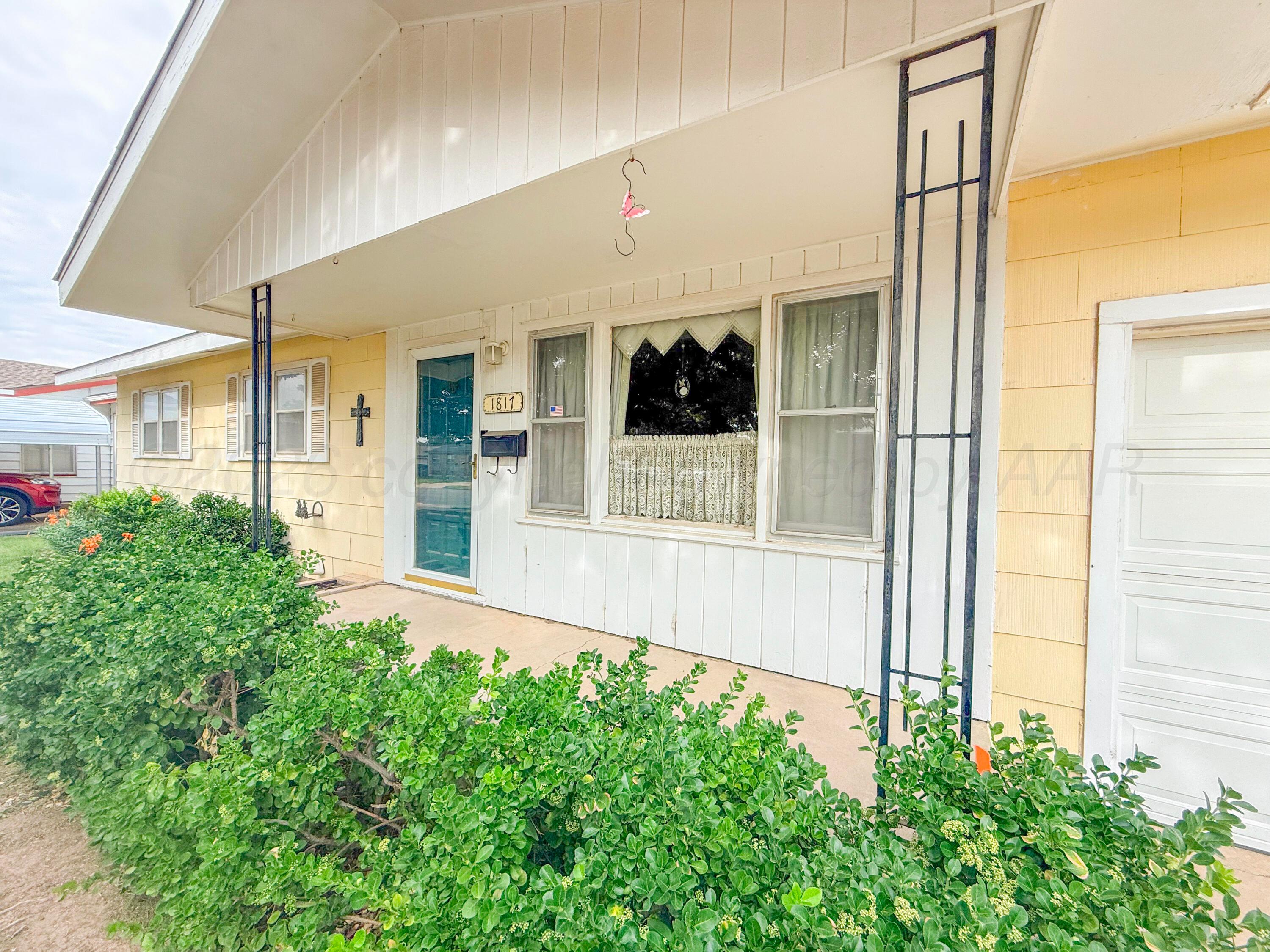 1817 N Wells Street Property Photo 4