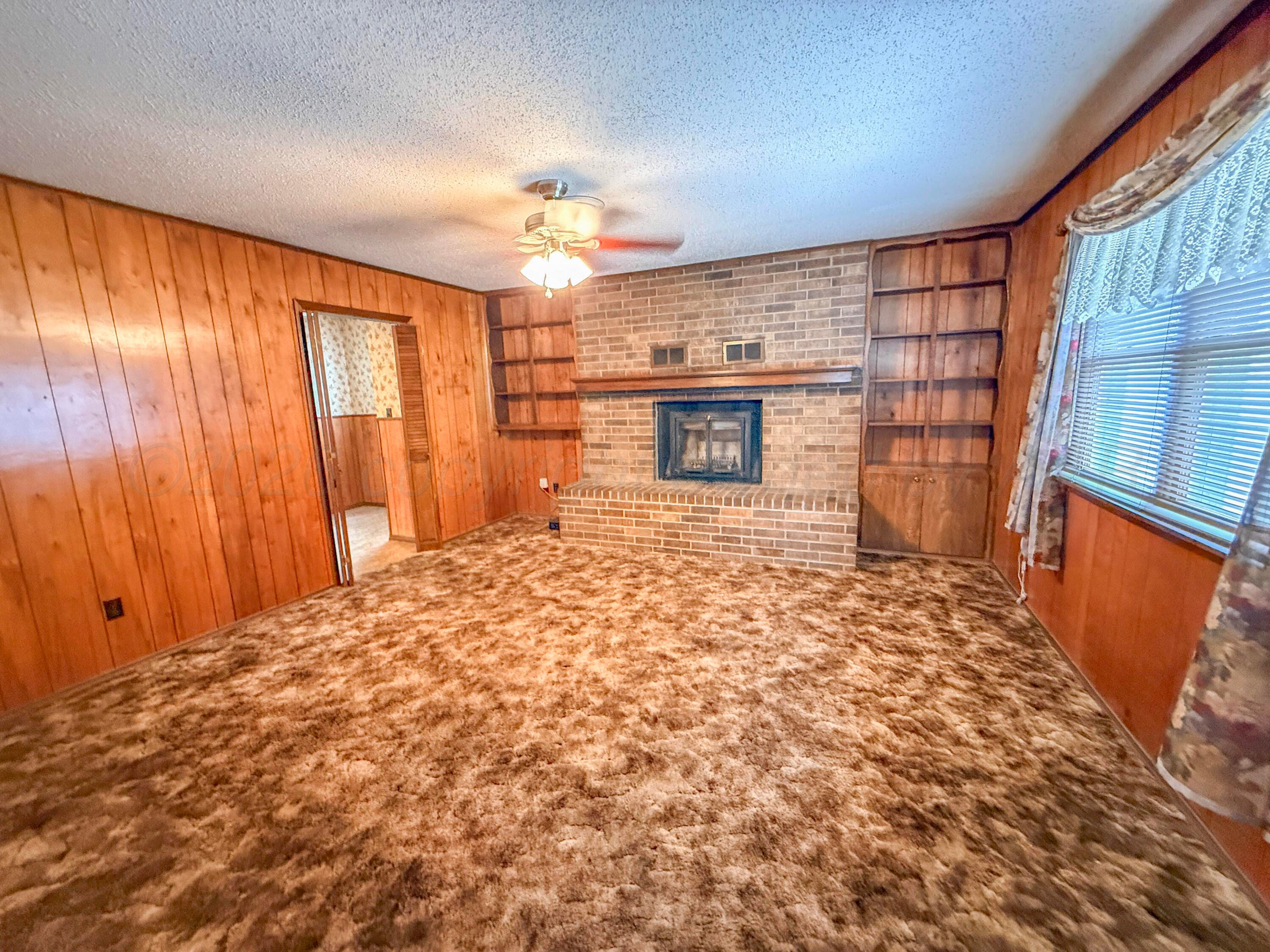 1817 N Wells Street Property Photo 12