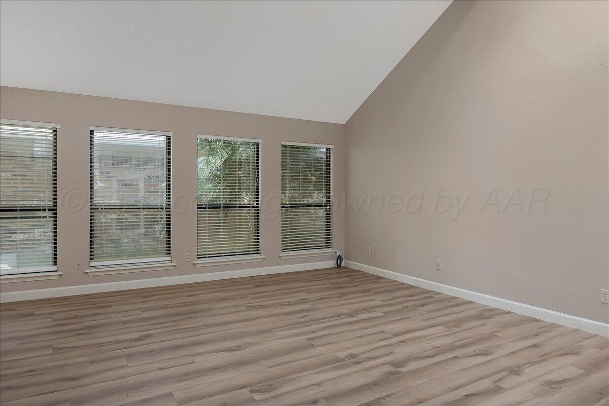 4102 Stony Point Property Photo 13