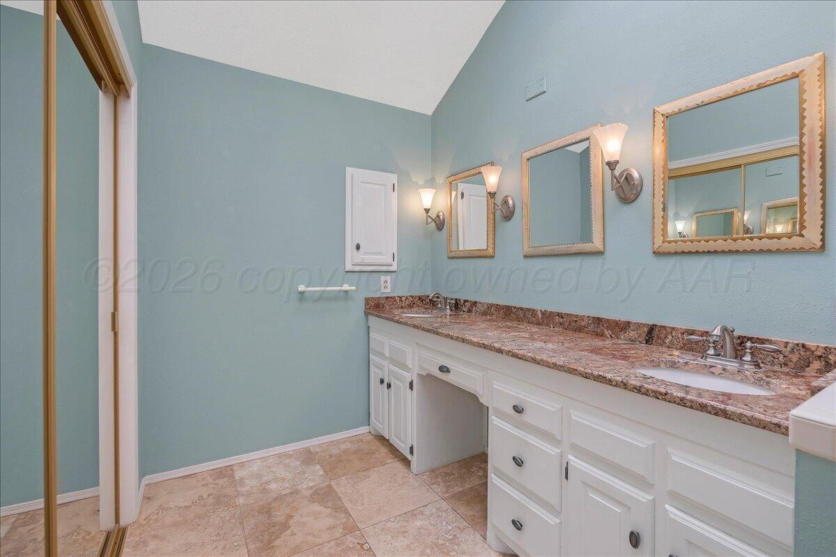 4102 Stony Point Property Photo 20