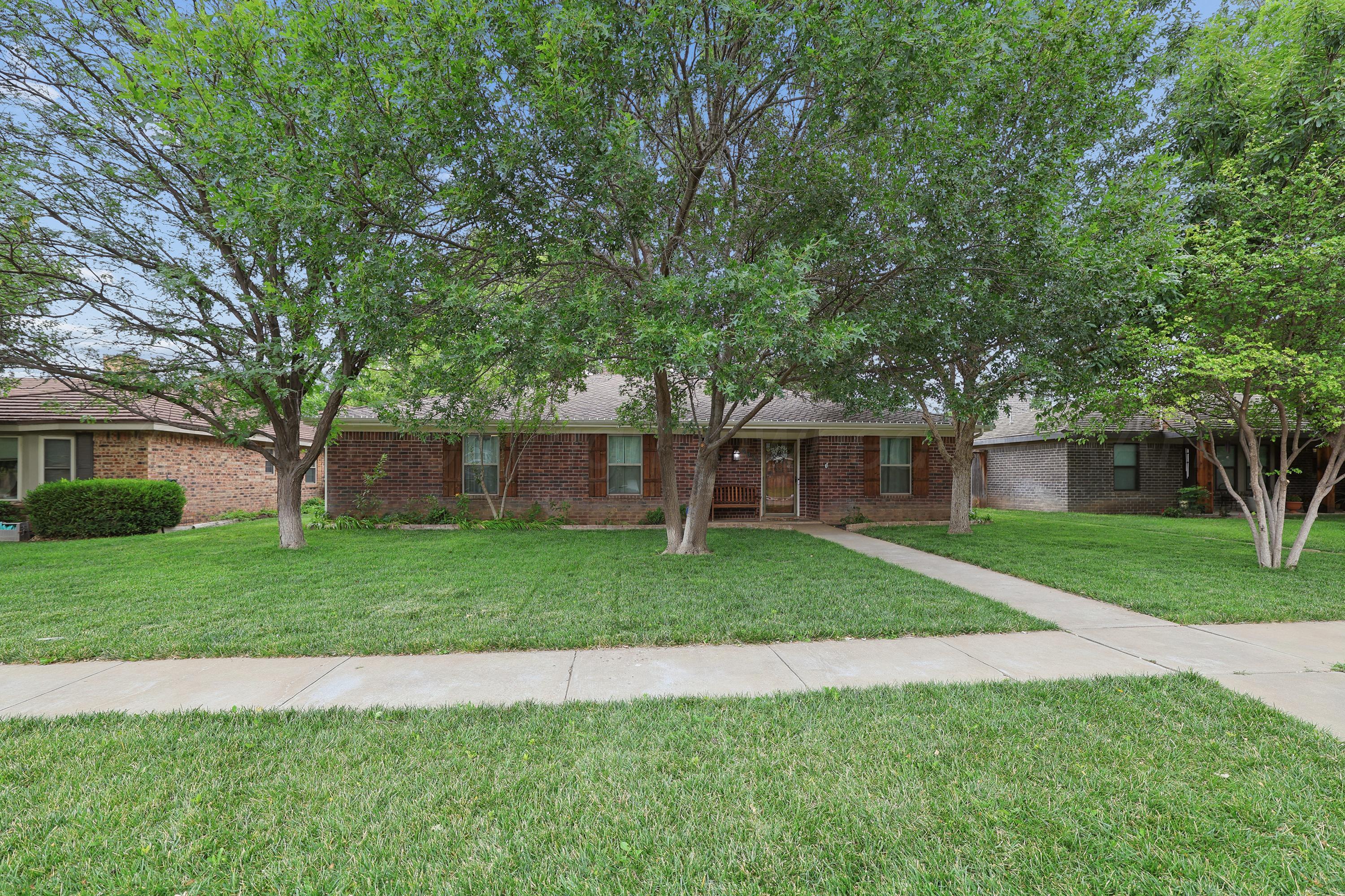 4030 MONTAGUE Drive Property Photo 1