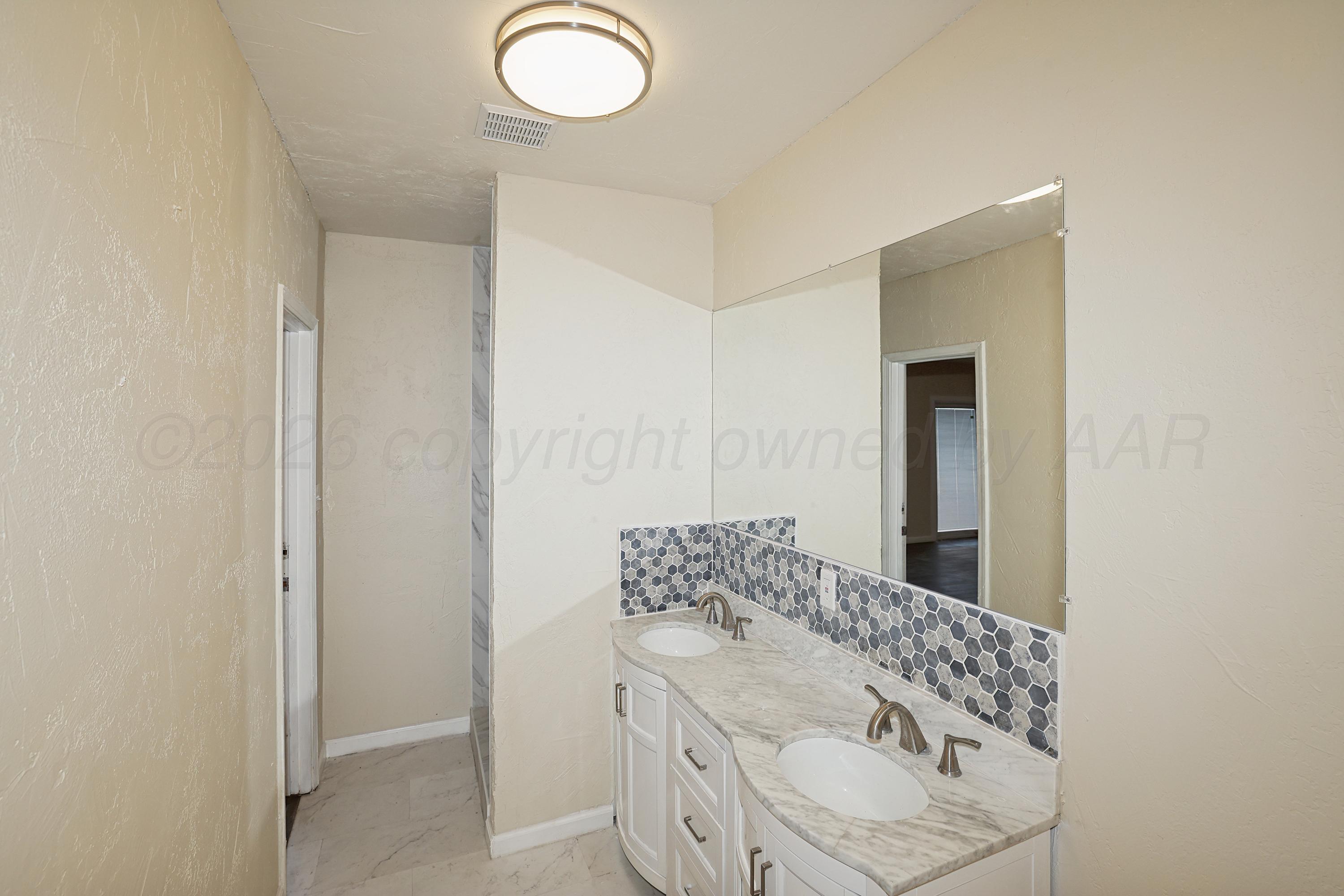 1203 Sycamore Street Property Photo 11