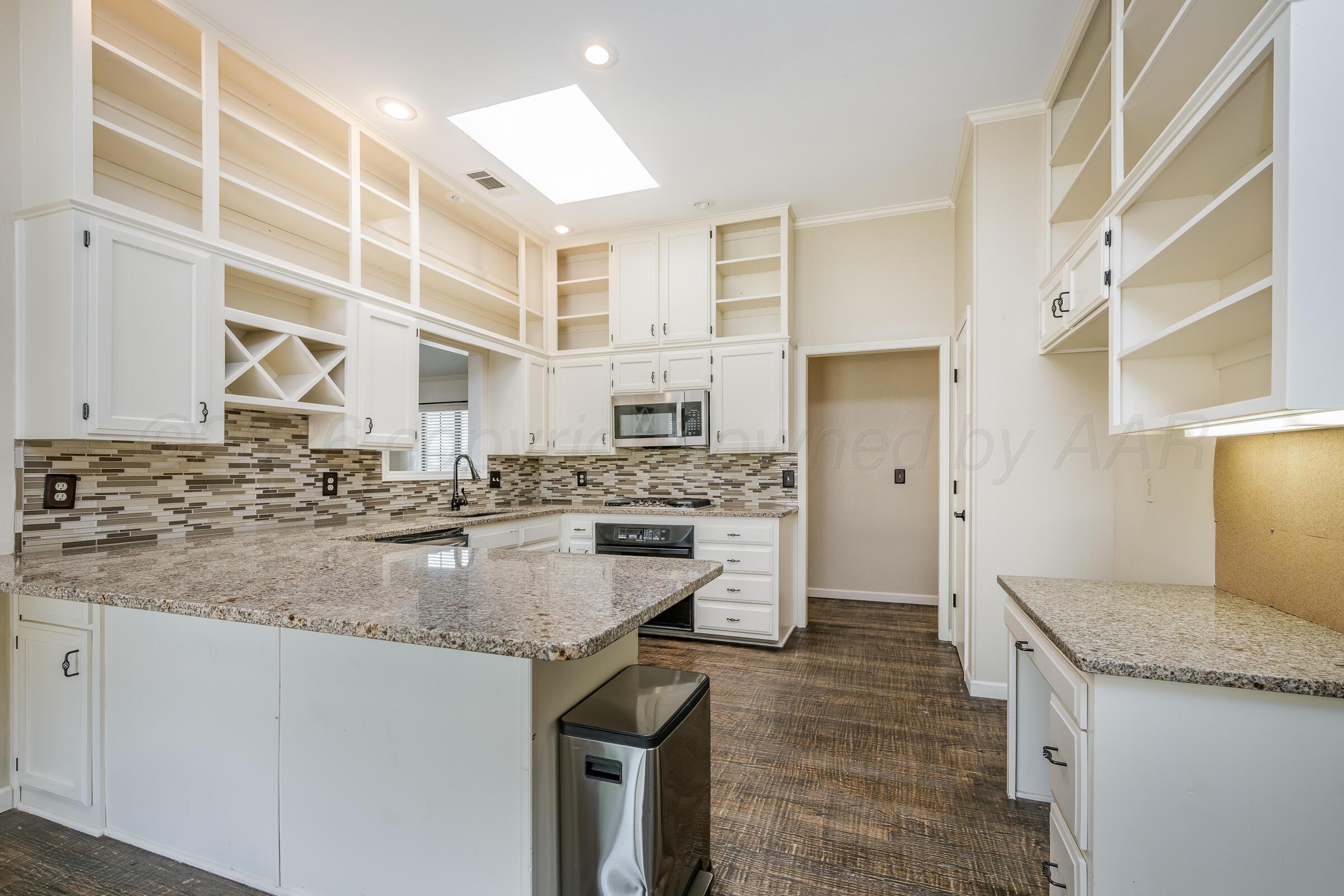 8613 Venice Drive Property Photo 11