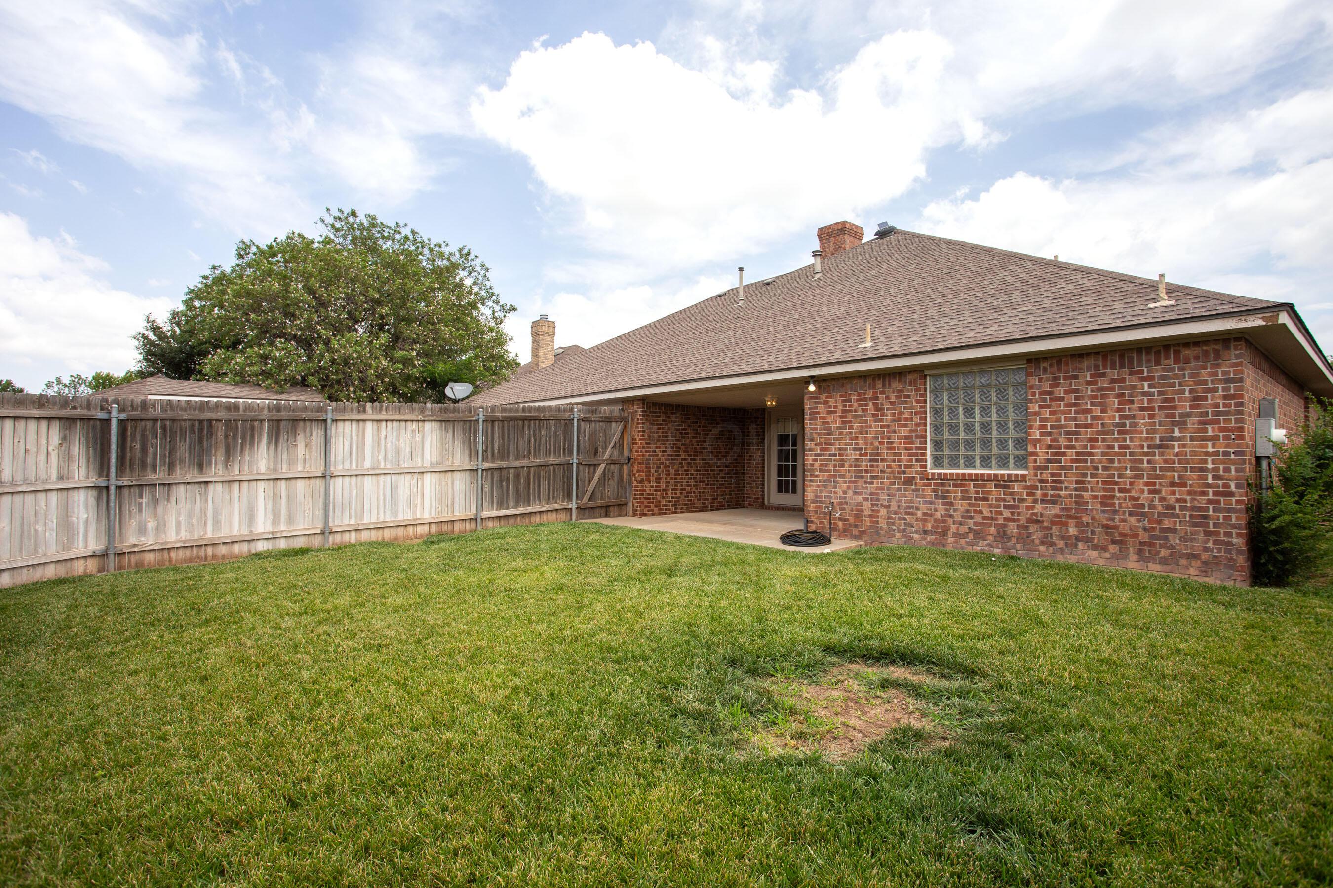 8202 Victory Drive Property Photo 32