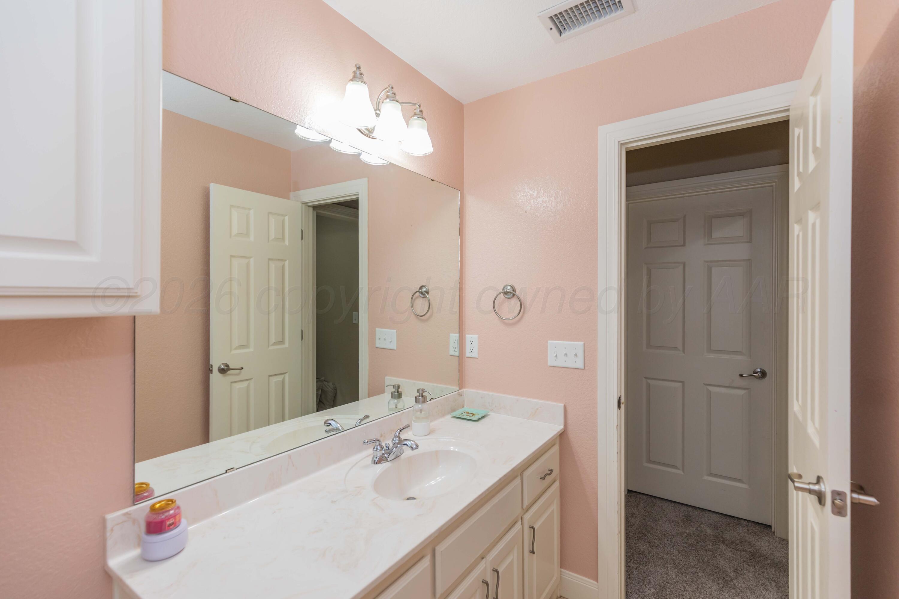 5 Portrush Court Property Photo 37