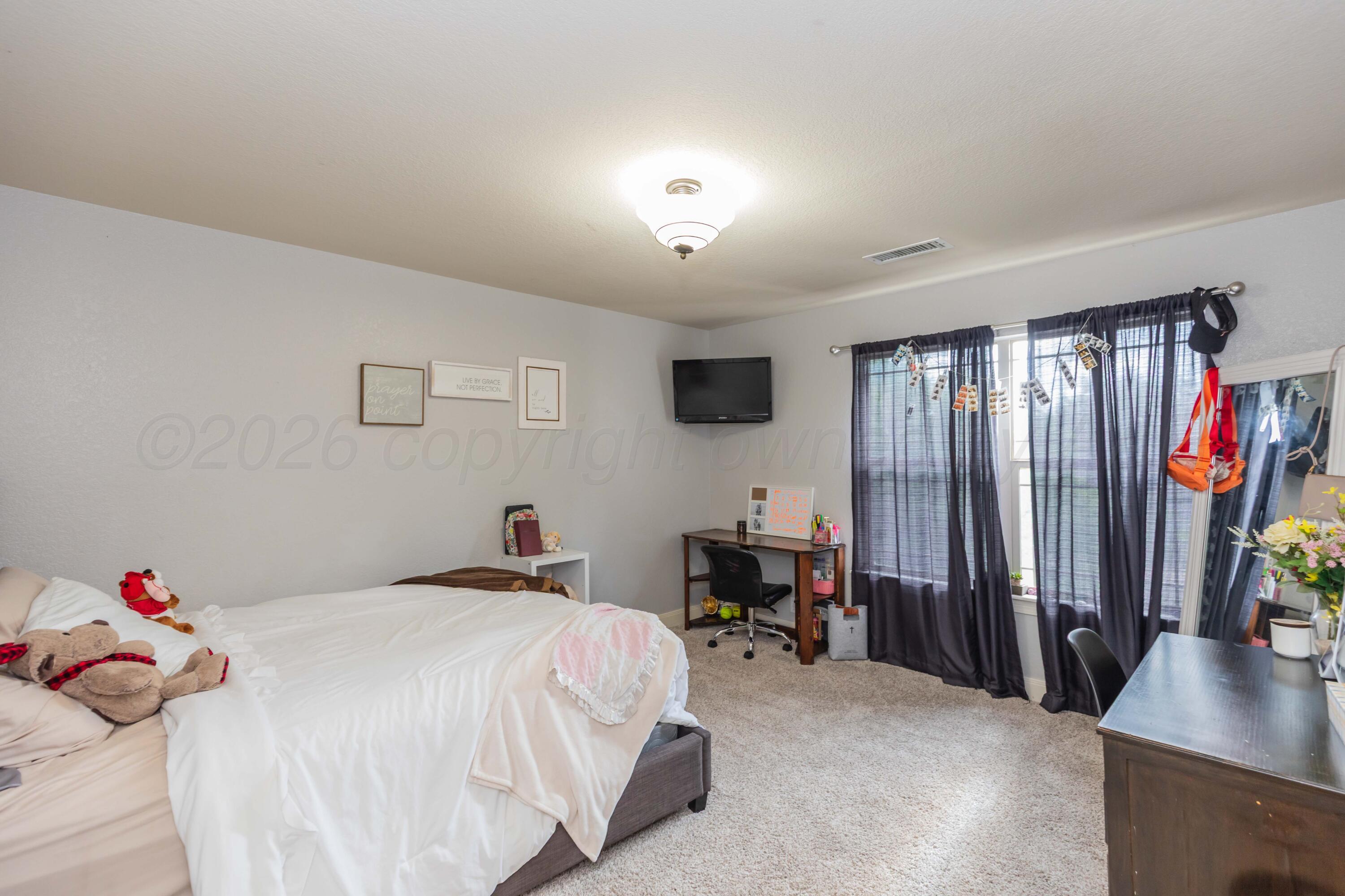 5 Portrush Court Property Photo 39