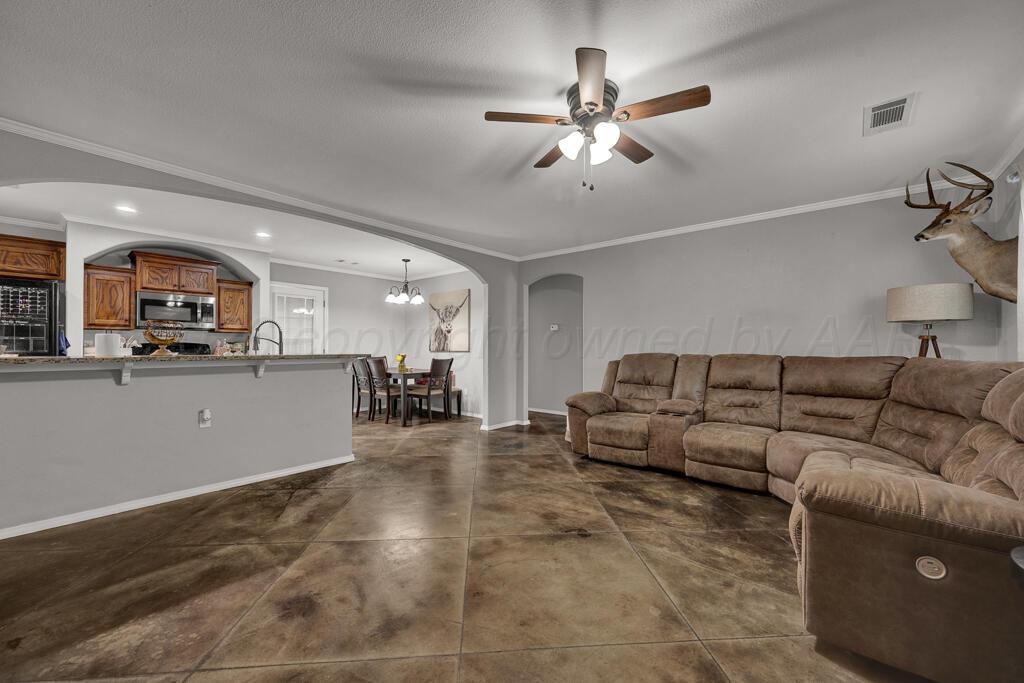 4512 S Aldredge Street Property Photo 2