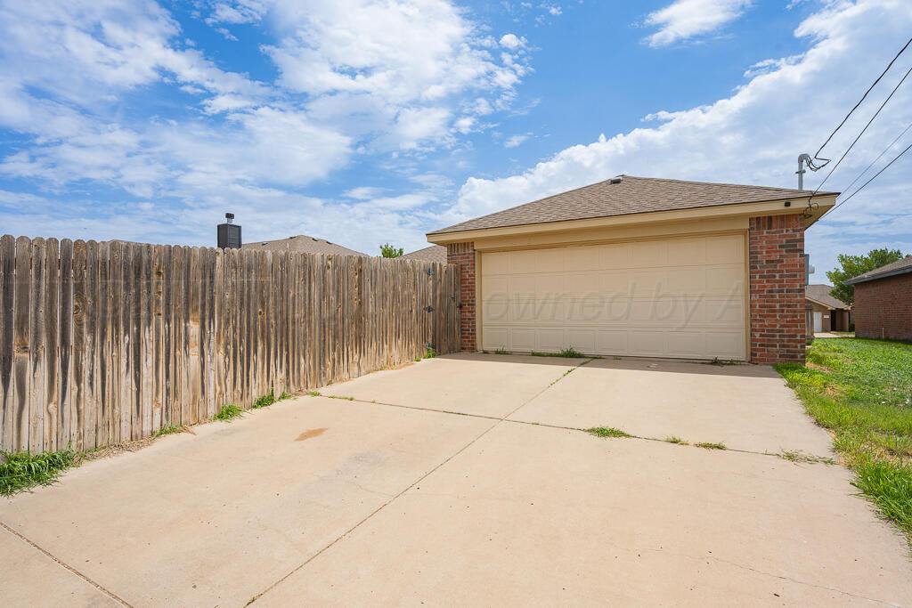 4512 S Aldredge Street Property Photo 7