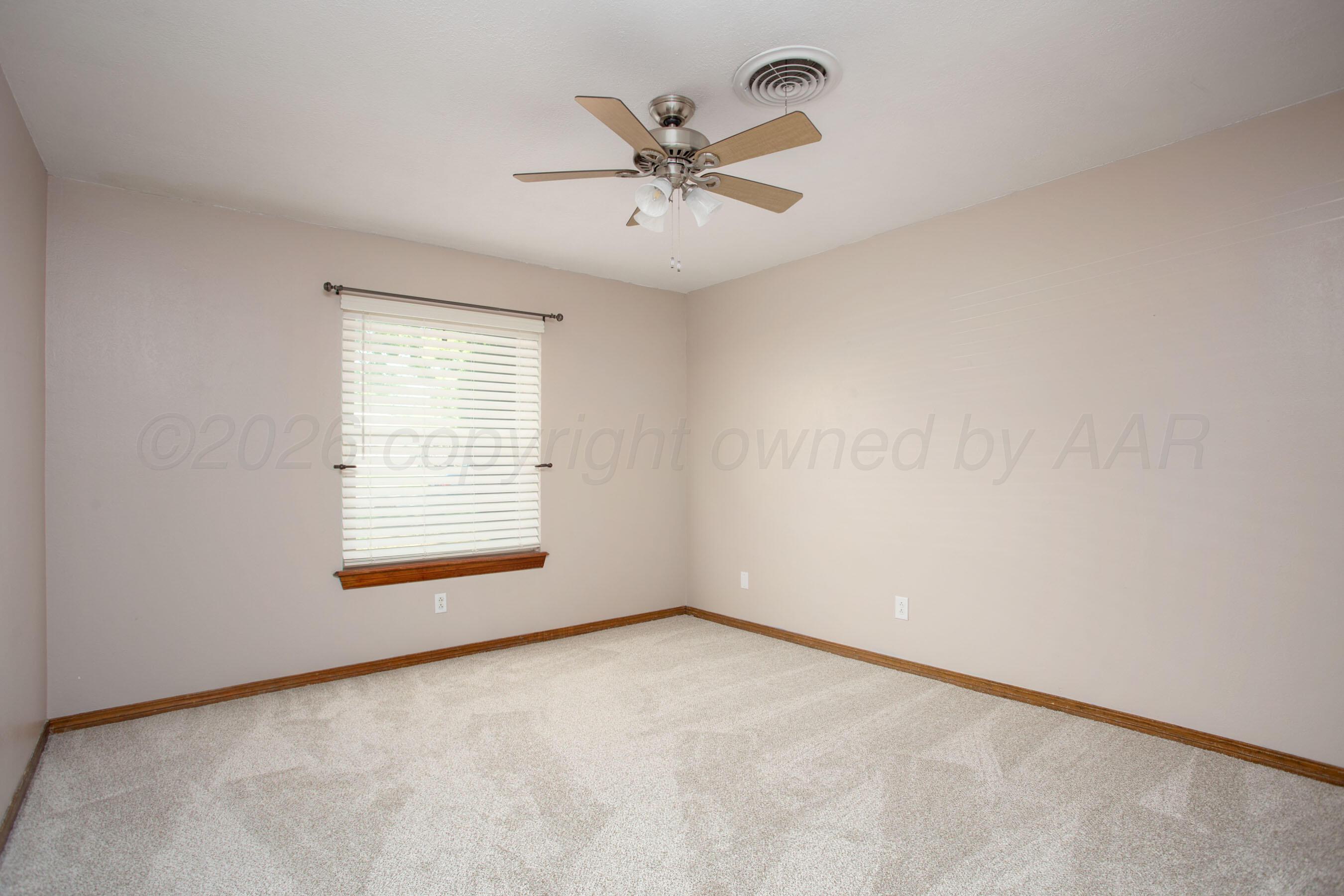 7806 Farrell Drive Property Photo 15