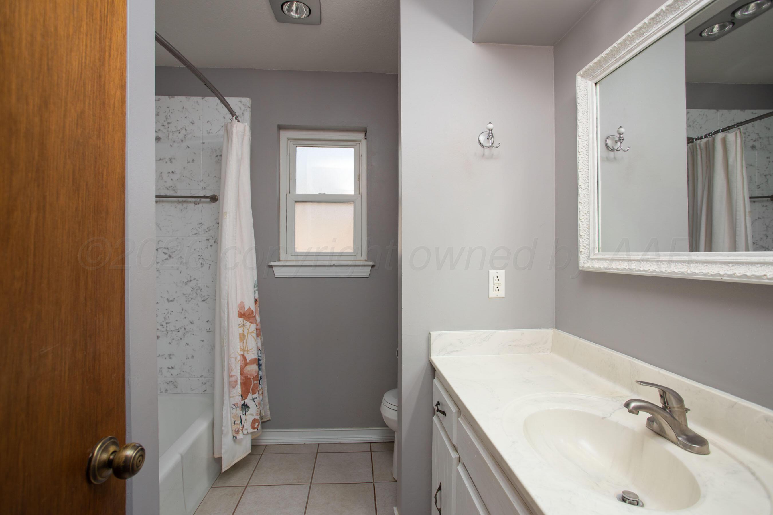 7806 Farrell Drive Property Photo 16