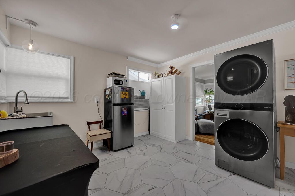 1204 S Kentucky Street Property Photo 7