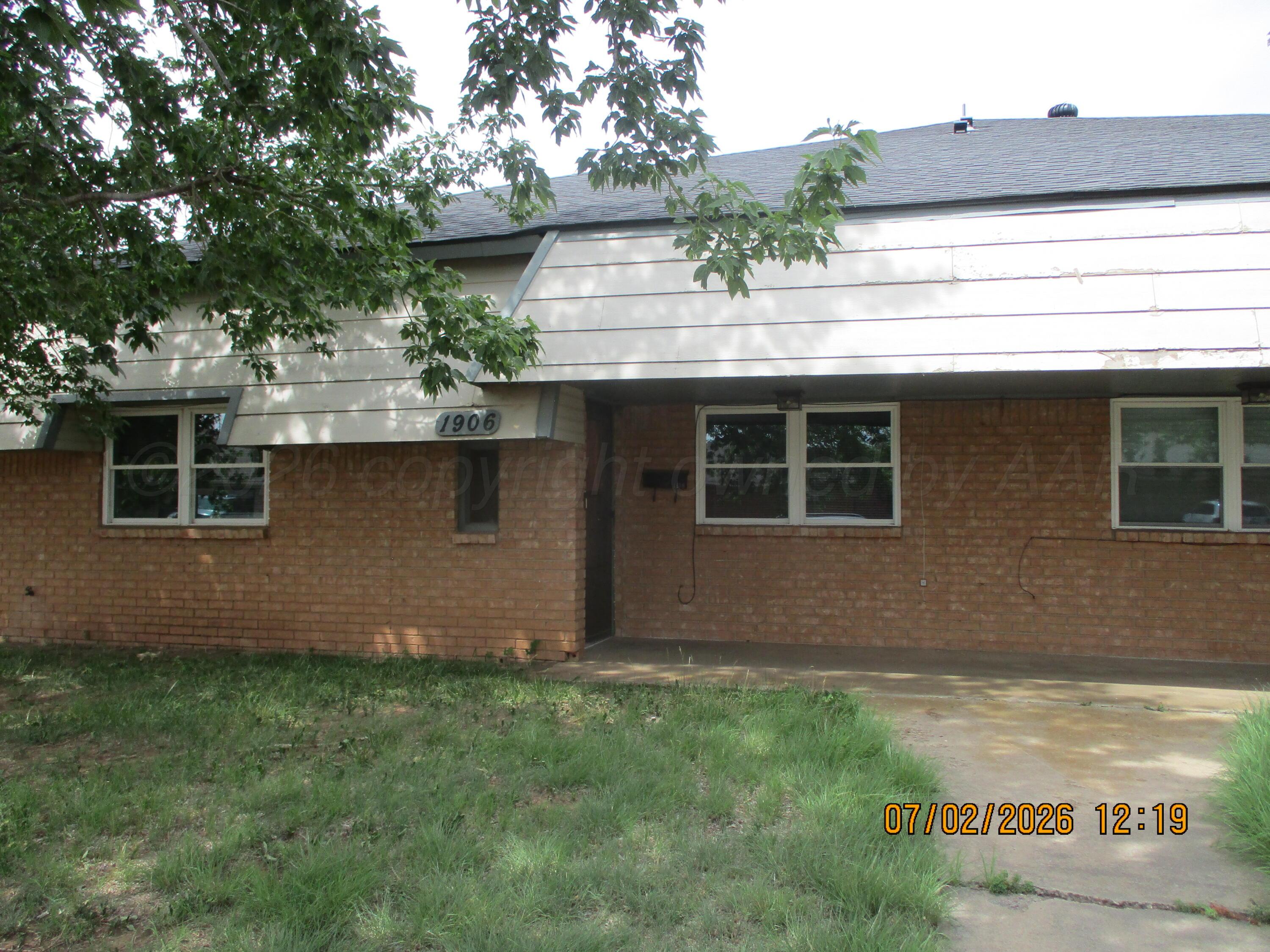1906 Kirkland Drive Property Photo 1