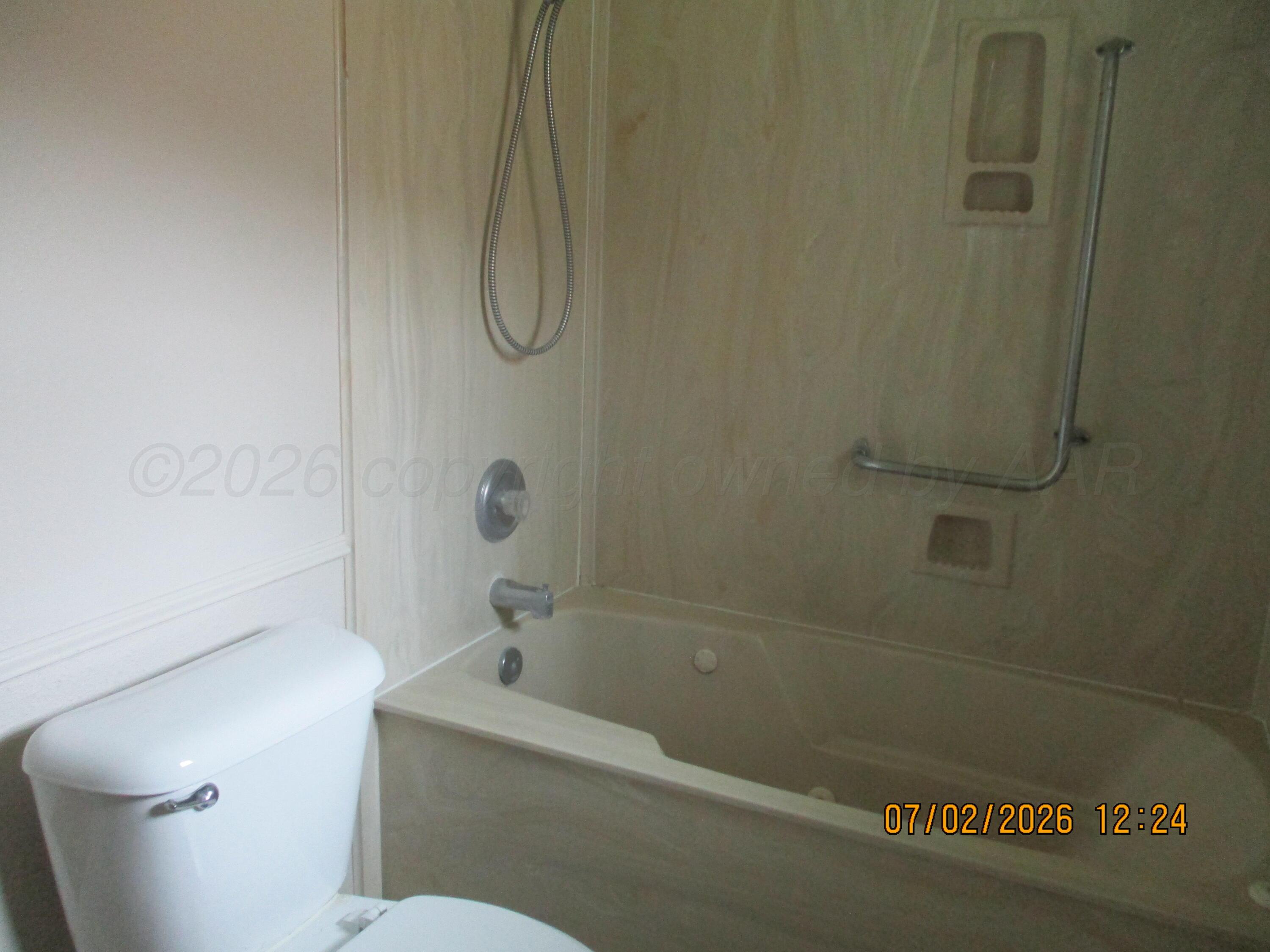 1906 Kirkland Drive Property Photo 13