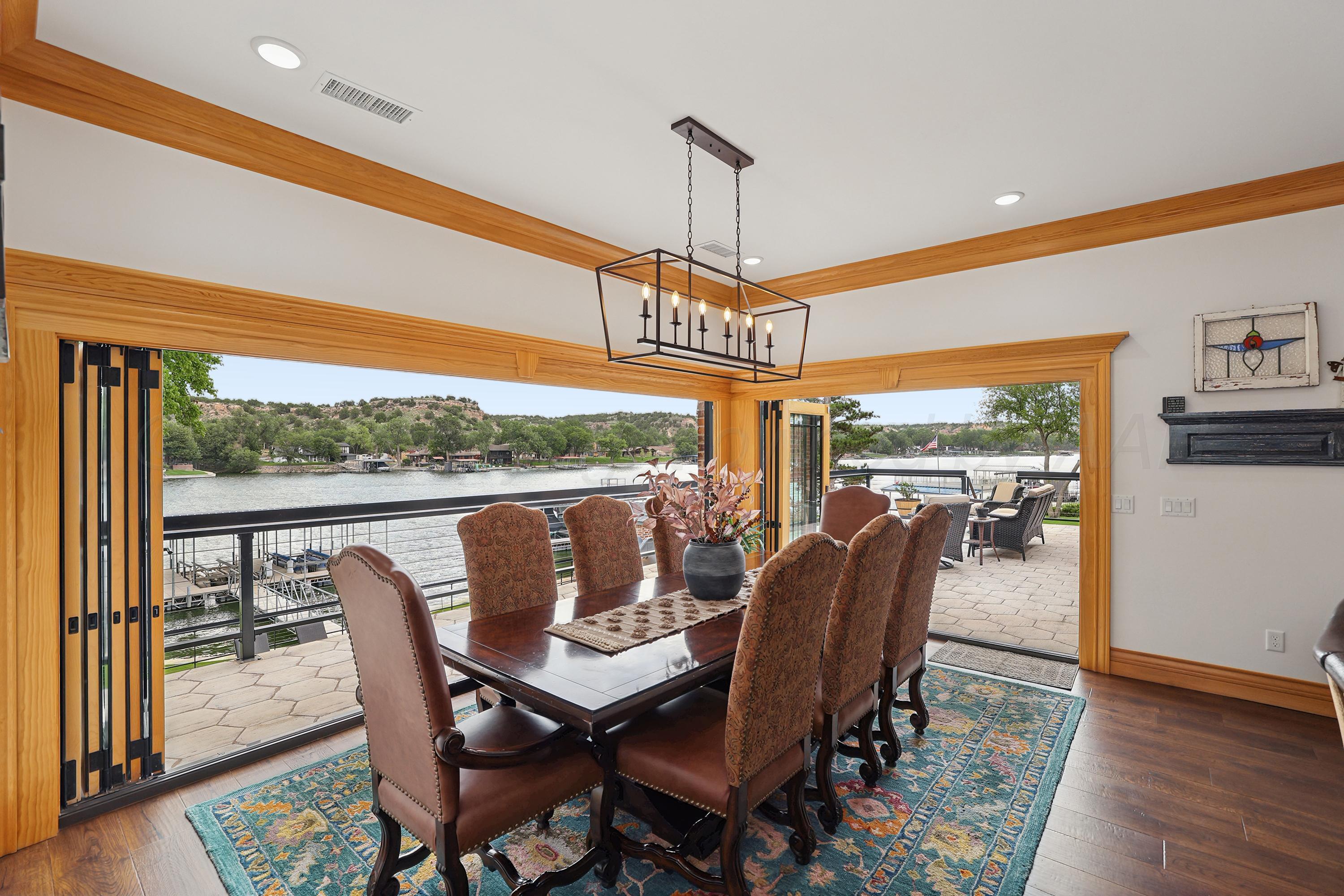 233 Lisa Lane Property Photo 14