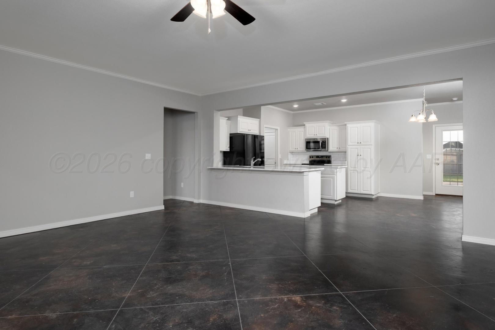 7509 Beck Drive Property Photo 3