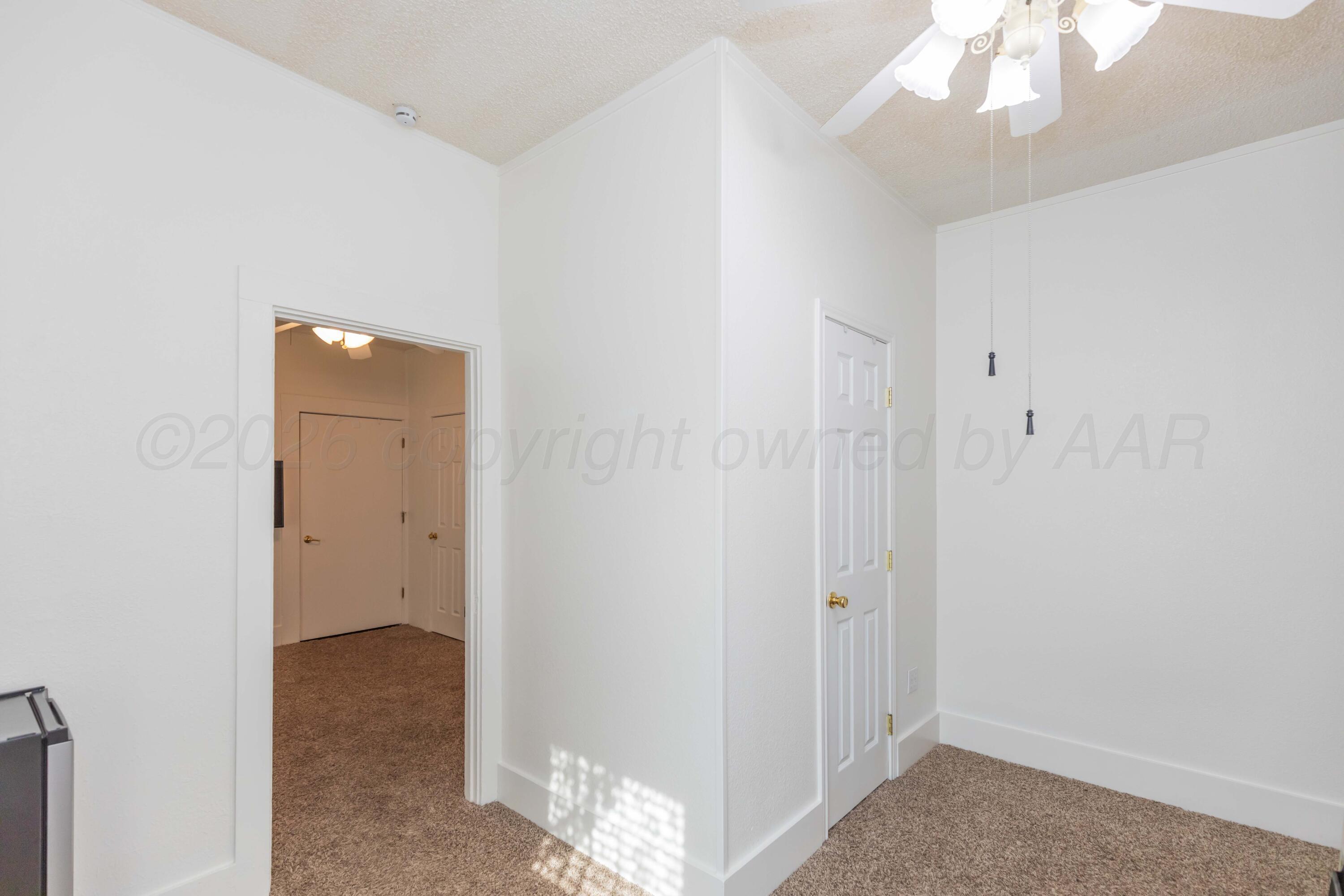 216 E 4th Street Property Photo 46