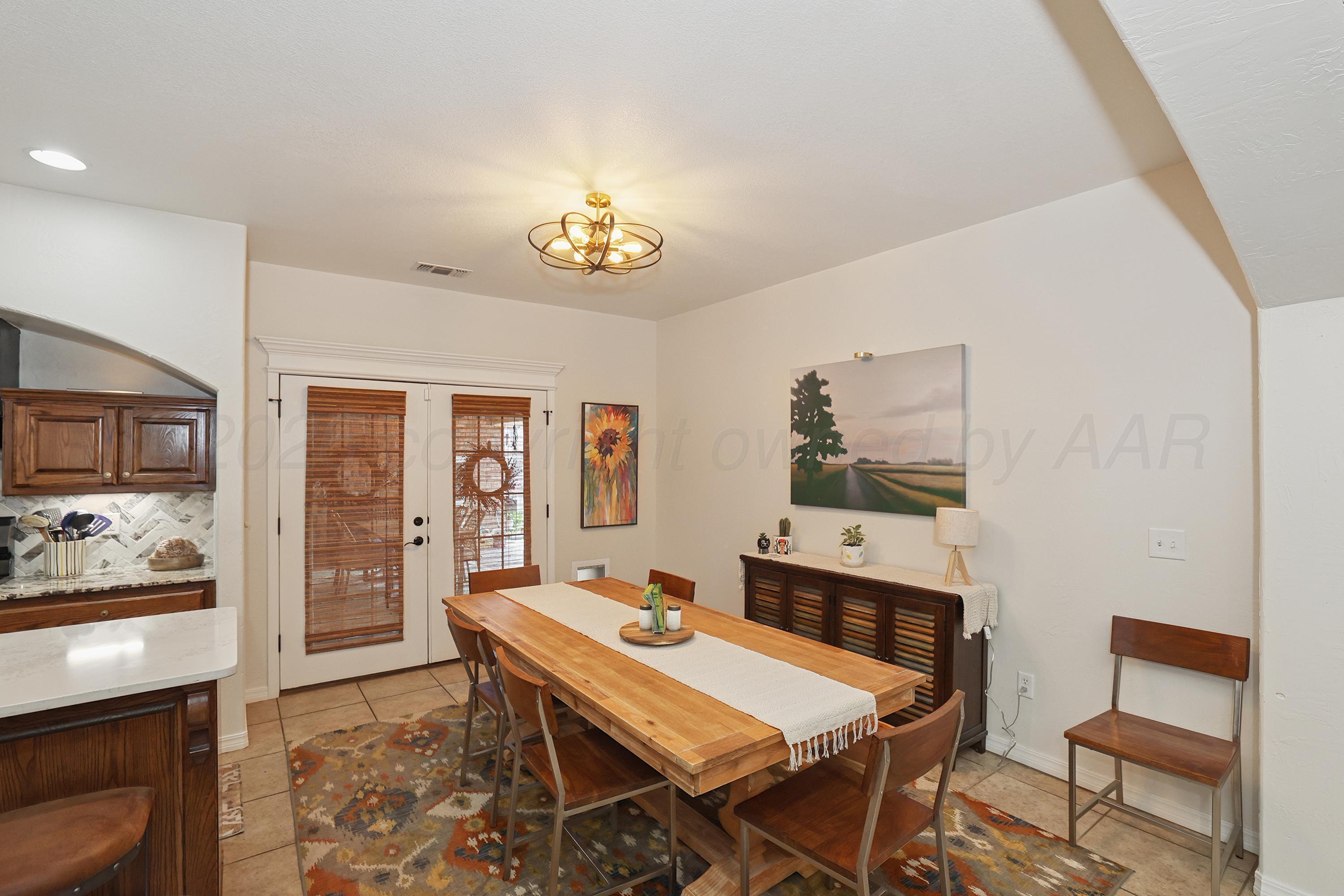 7901 Vail Drive Property Photo 14