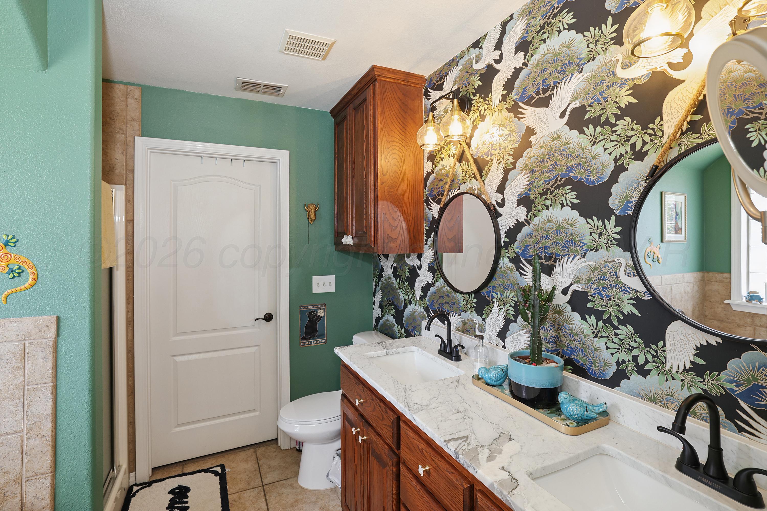 7901 Vail Drive Property Photo 21