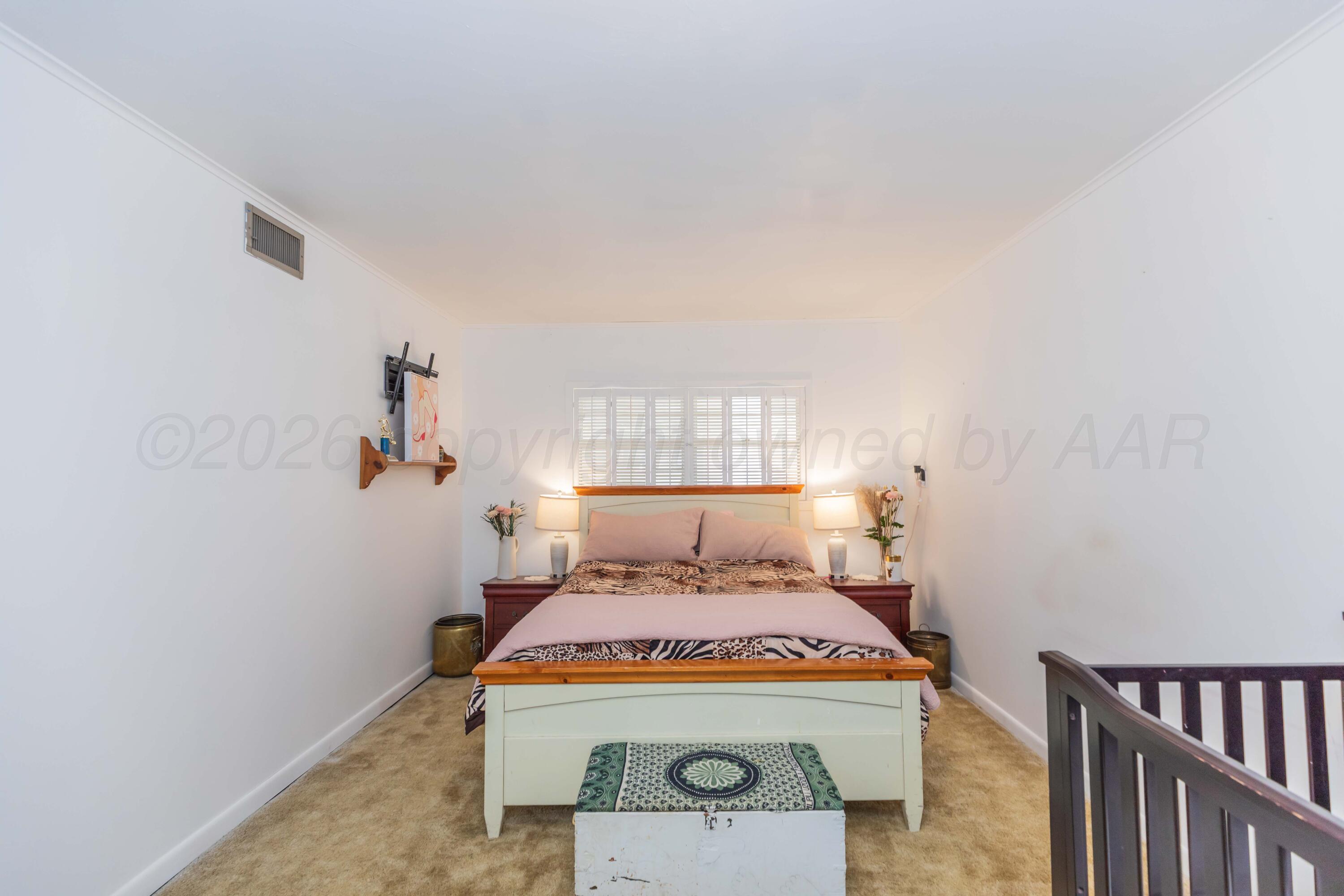 401 S Warren Street Property Photo 26