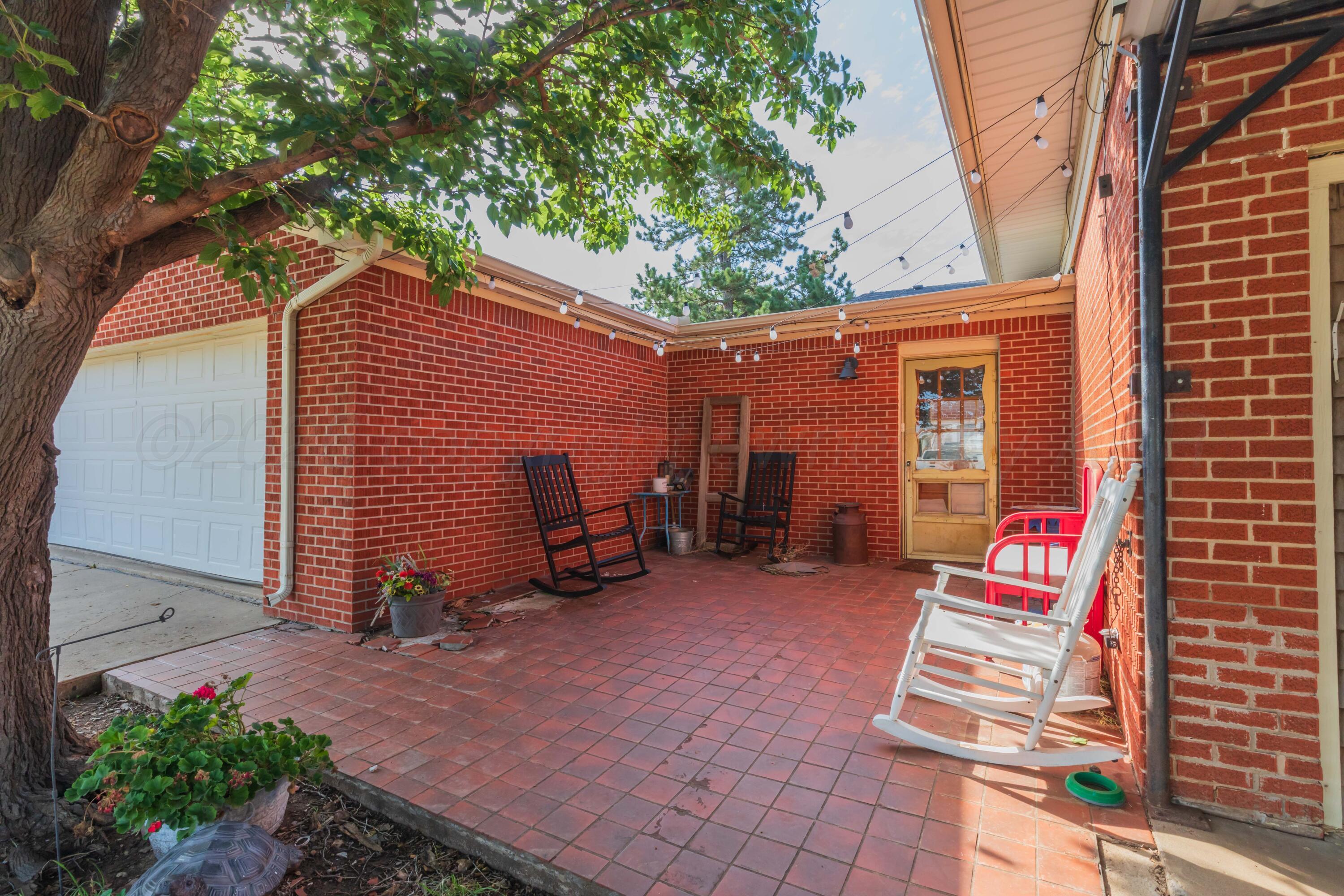 401 S Warren Street Property Photo 52