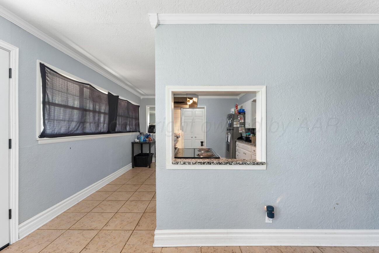 1521 Lockney Street Property Photo 3