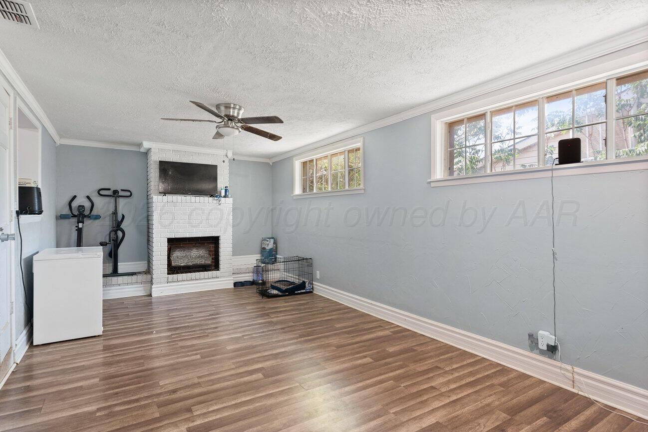 1521 Lockney Street Property Photo 12