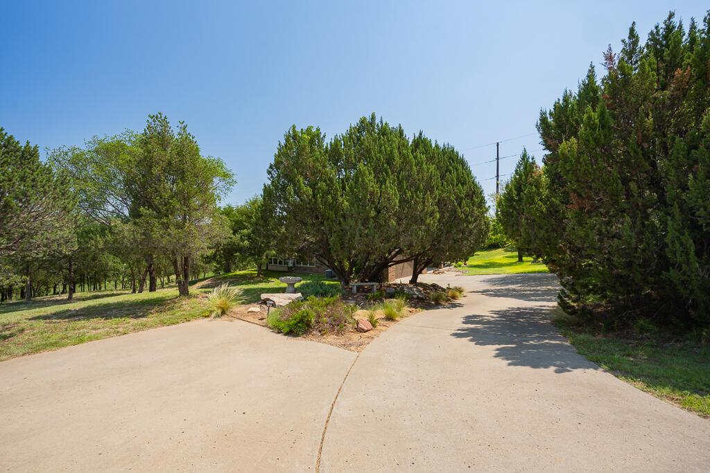 204 S Timbercreek Drive Property Photo 13