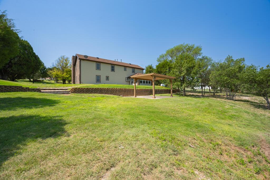 204 S Timbercreek Drive Property Photo 16