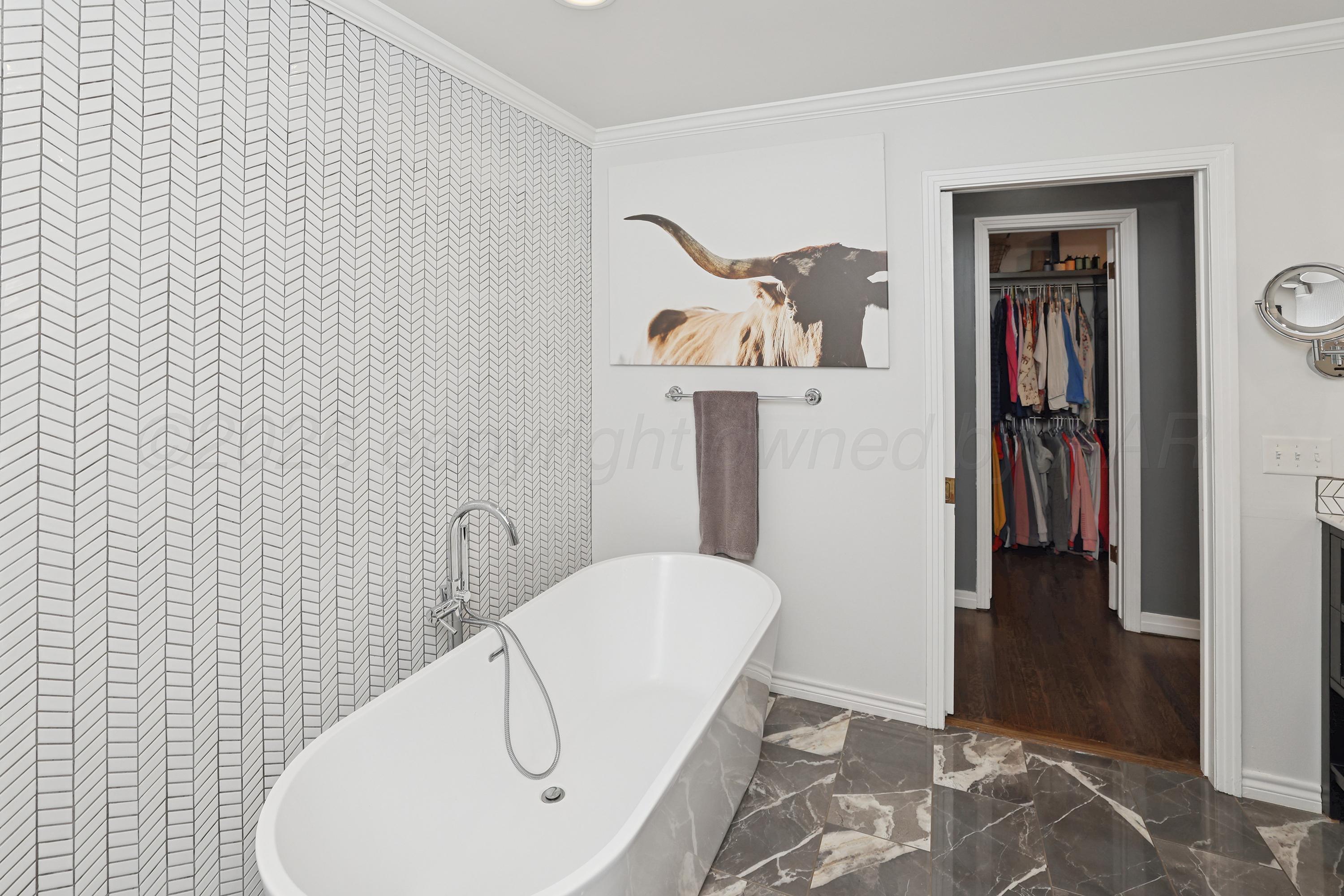 3203 Hawthorne Drive Property Photo 28