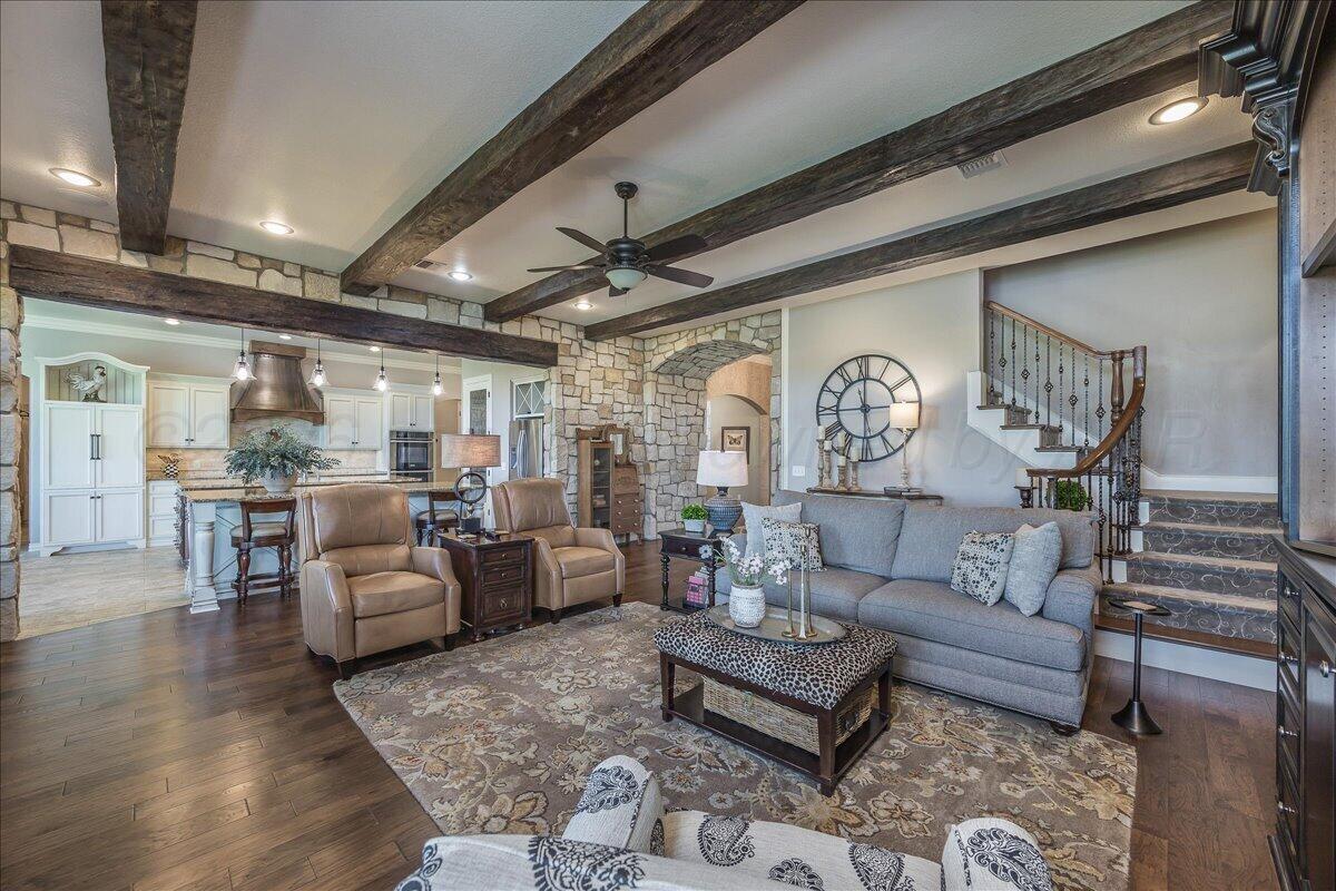 6801 White Bluff Trail Property Photo 6