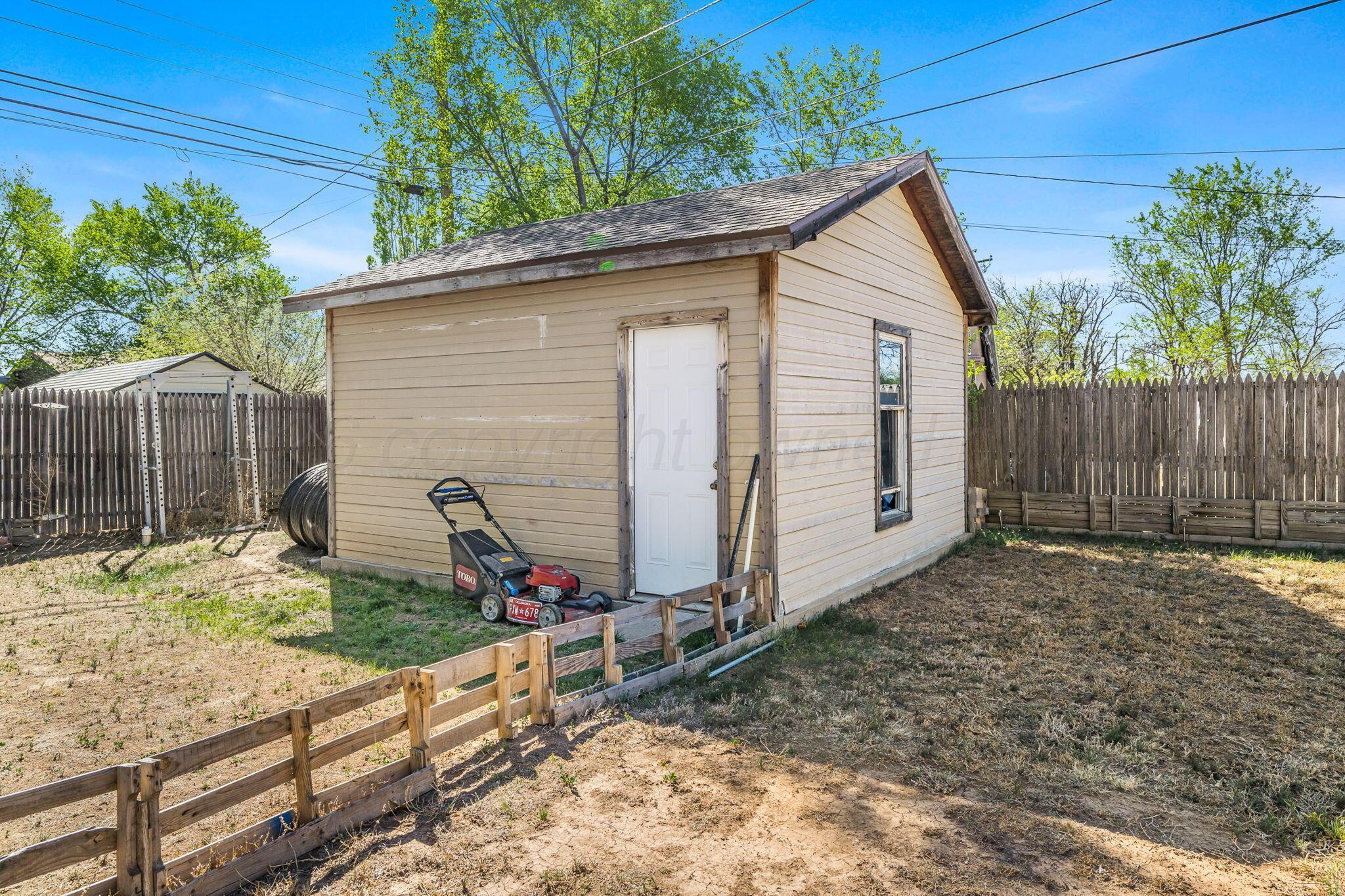 2907 S Manhattan Street Property Photo 14