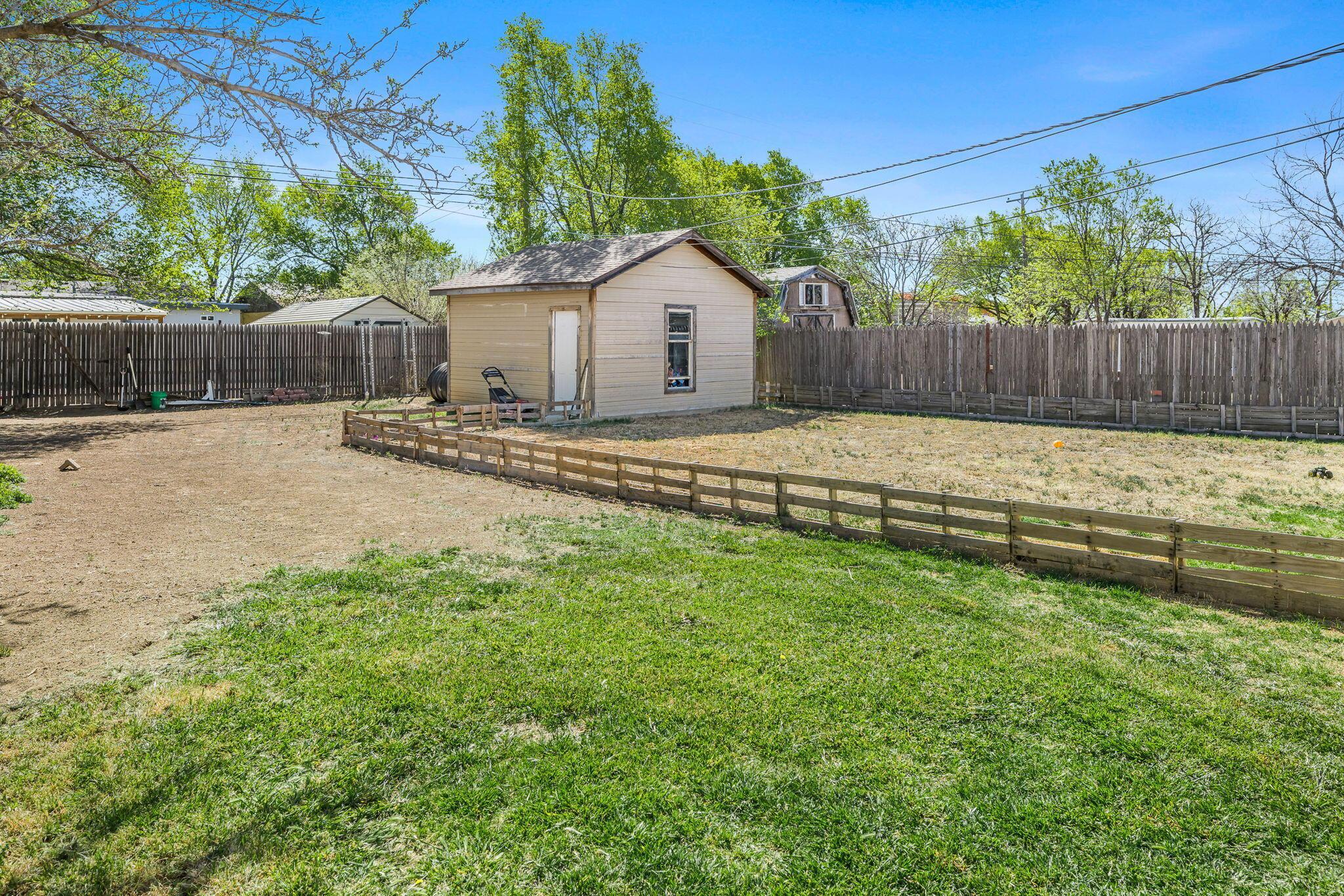 2907 S Manhattan Street Property Photo 16