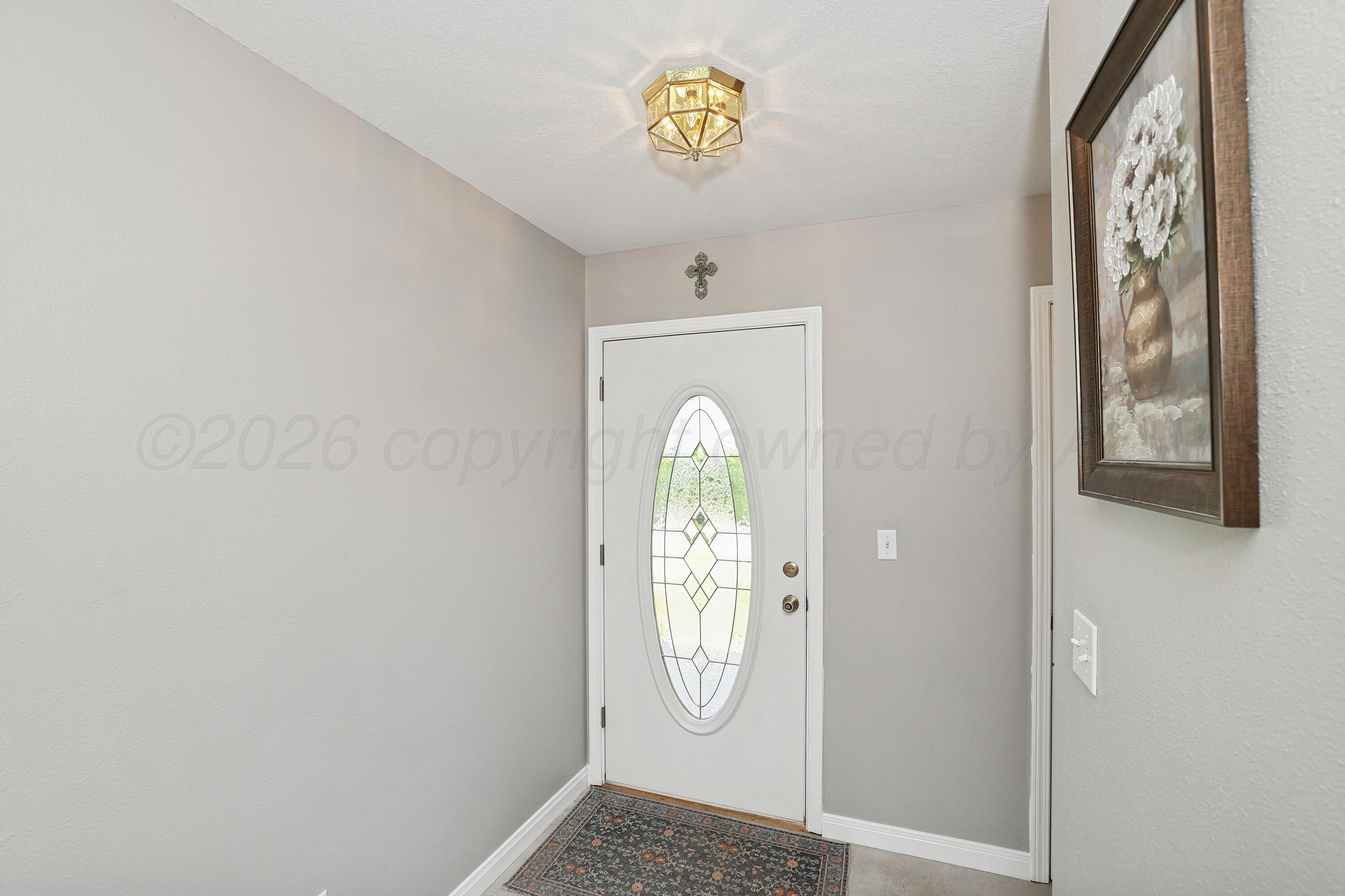 5621 White Fence Road Property Photo 7