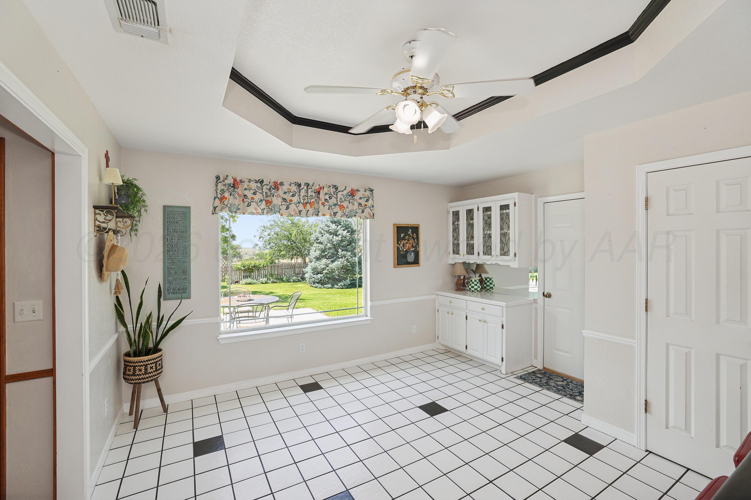 5621 White Fence Road Property Photo 12