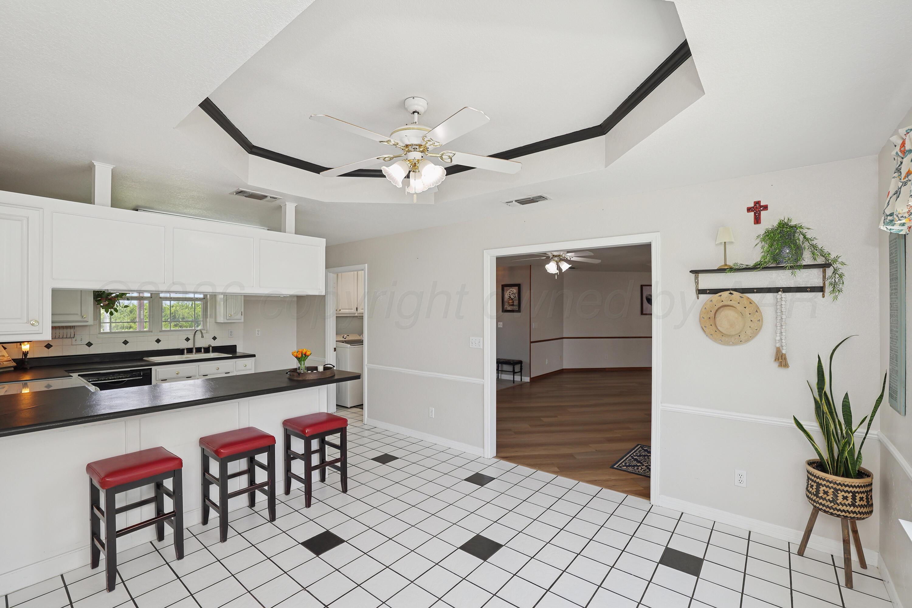 5621 White Fence Road Property Photo 13