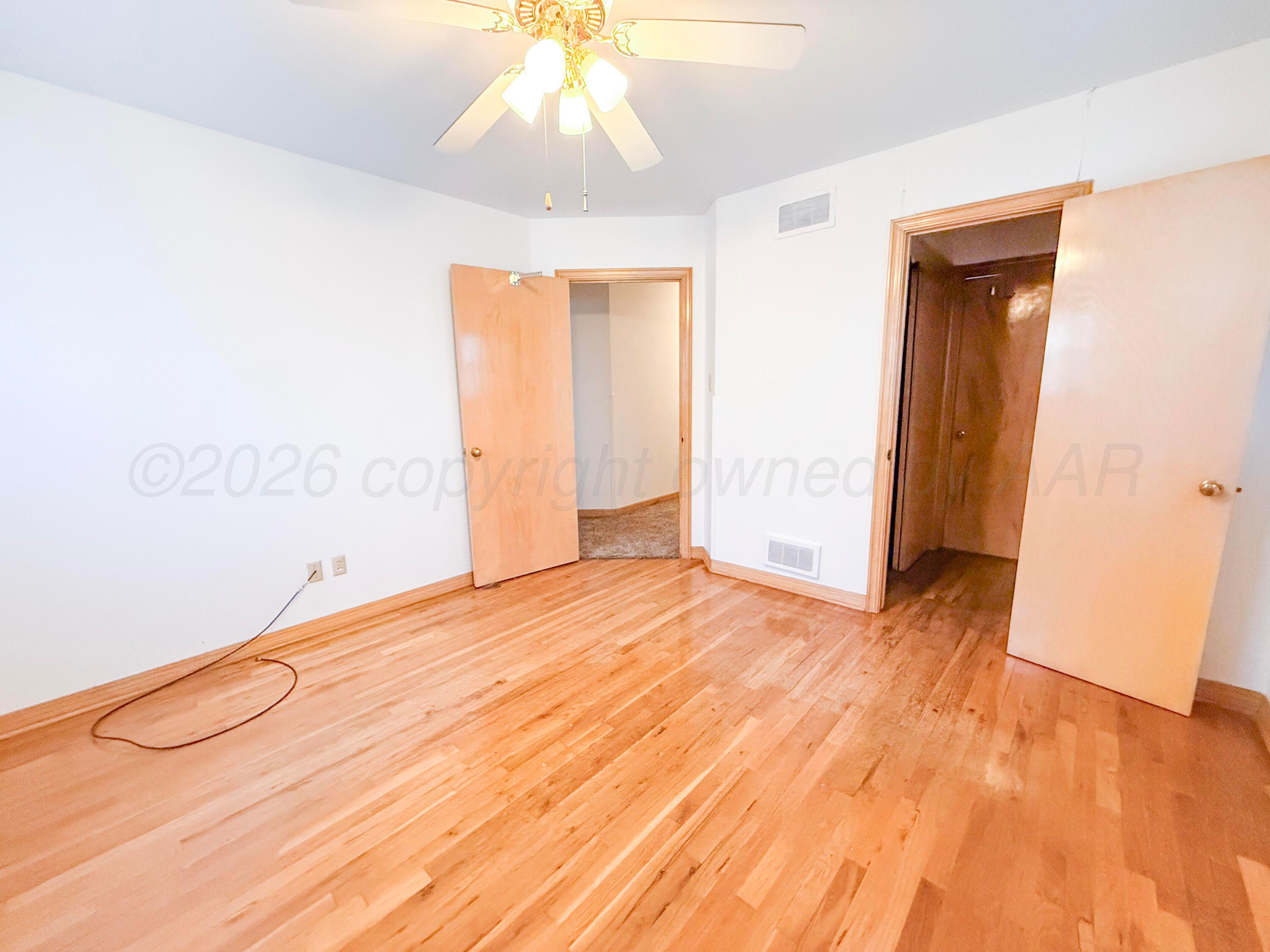 2244 N Russell Street Property Photo 23