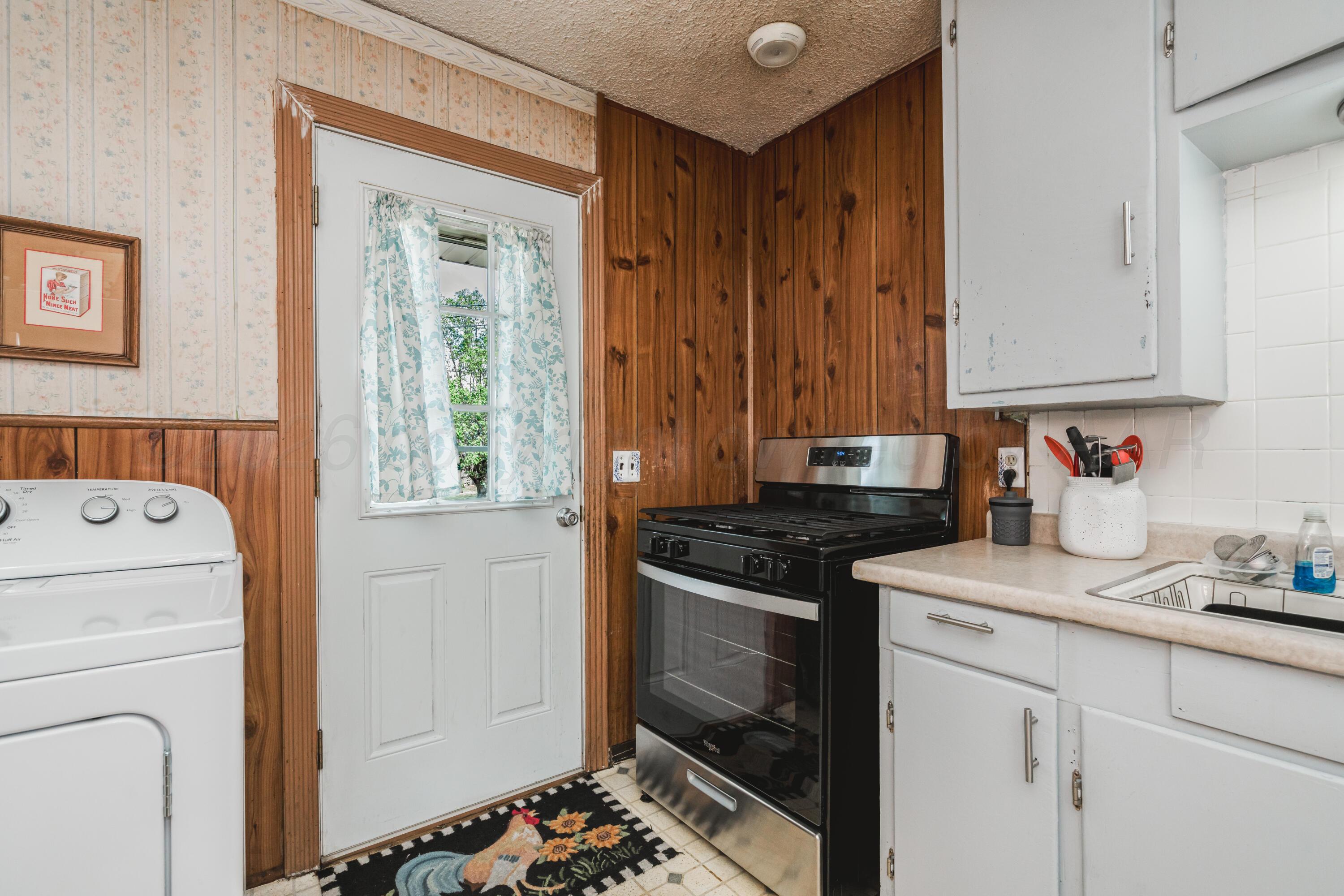 1006 N Nelson Street Property Photo 15