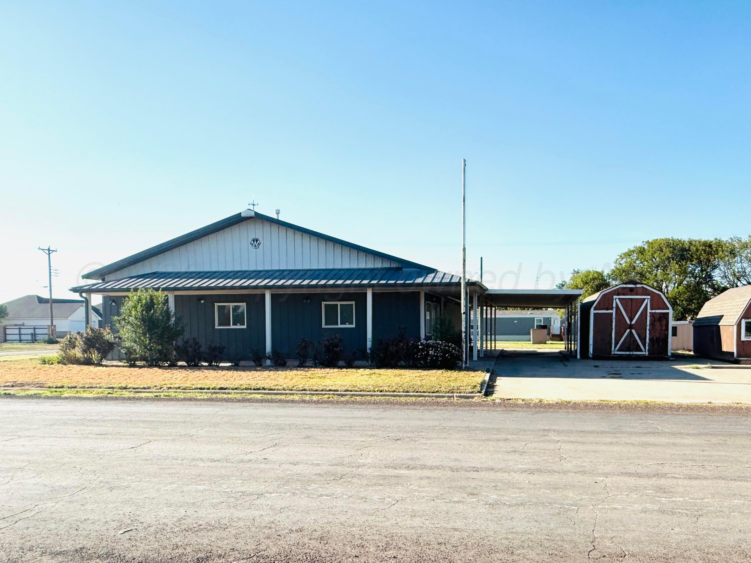 306 Regier Property Photo 7