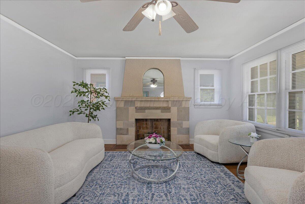 1209 S Bowie Street Property Photo 7