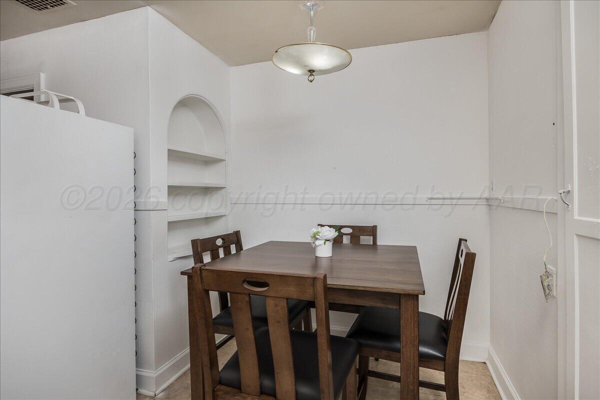 1209 S Bowie Street Property Photo 14