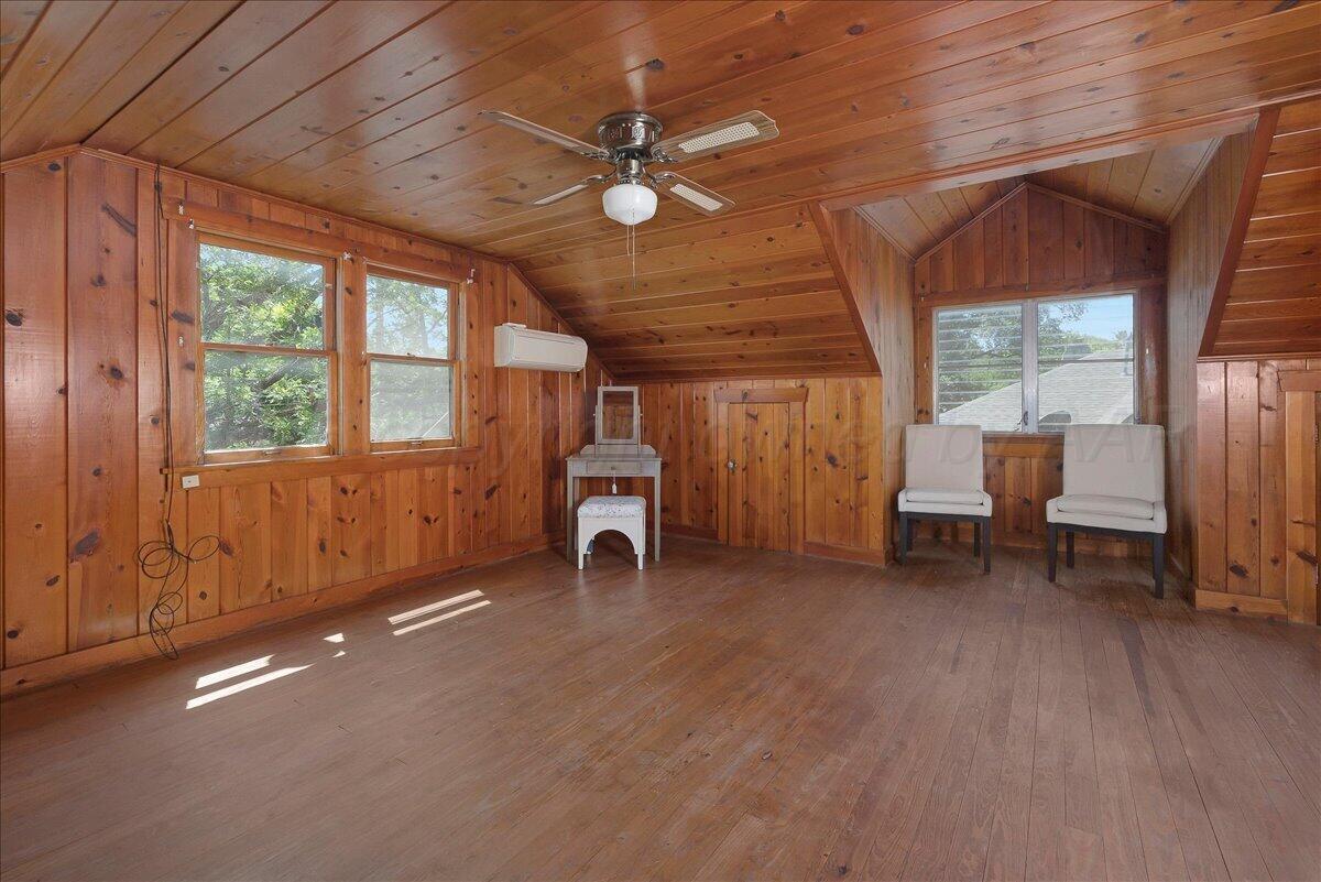 1209 S Bowie Street Property Photo 21