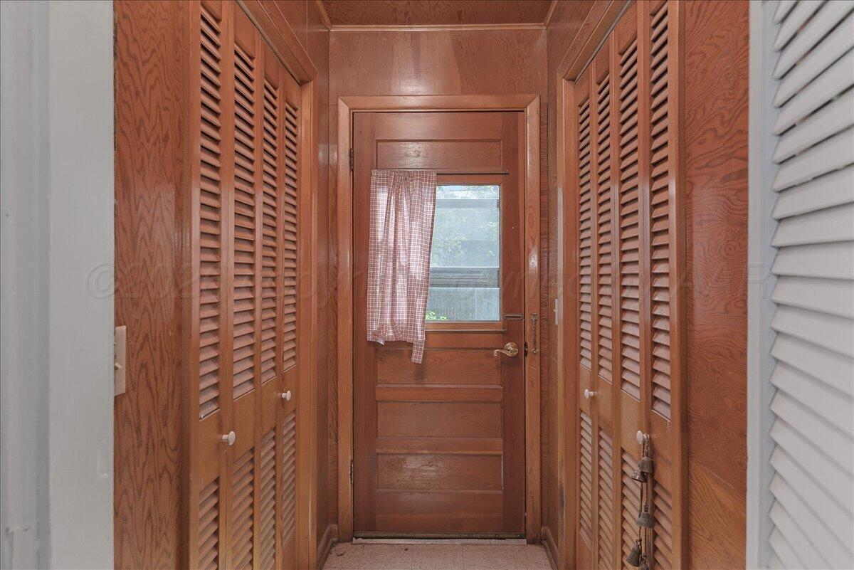 1209 S Bowie Street Property Photo 25