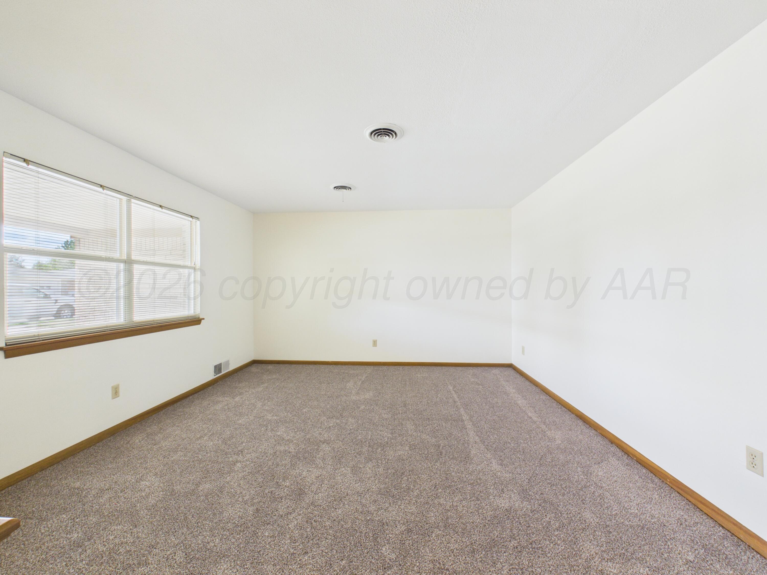 1800 Lynn Street Property Photo 13