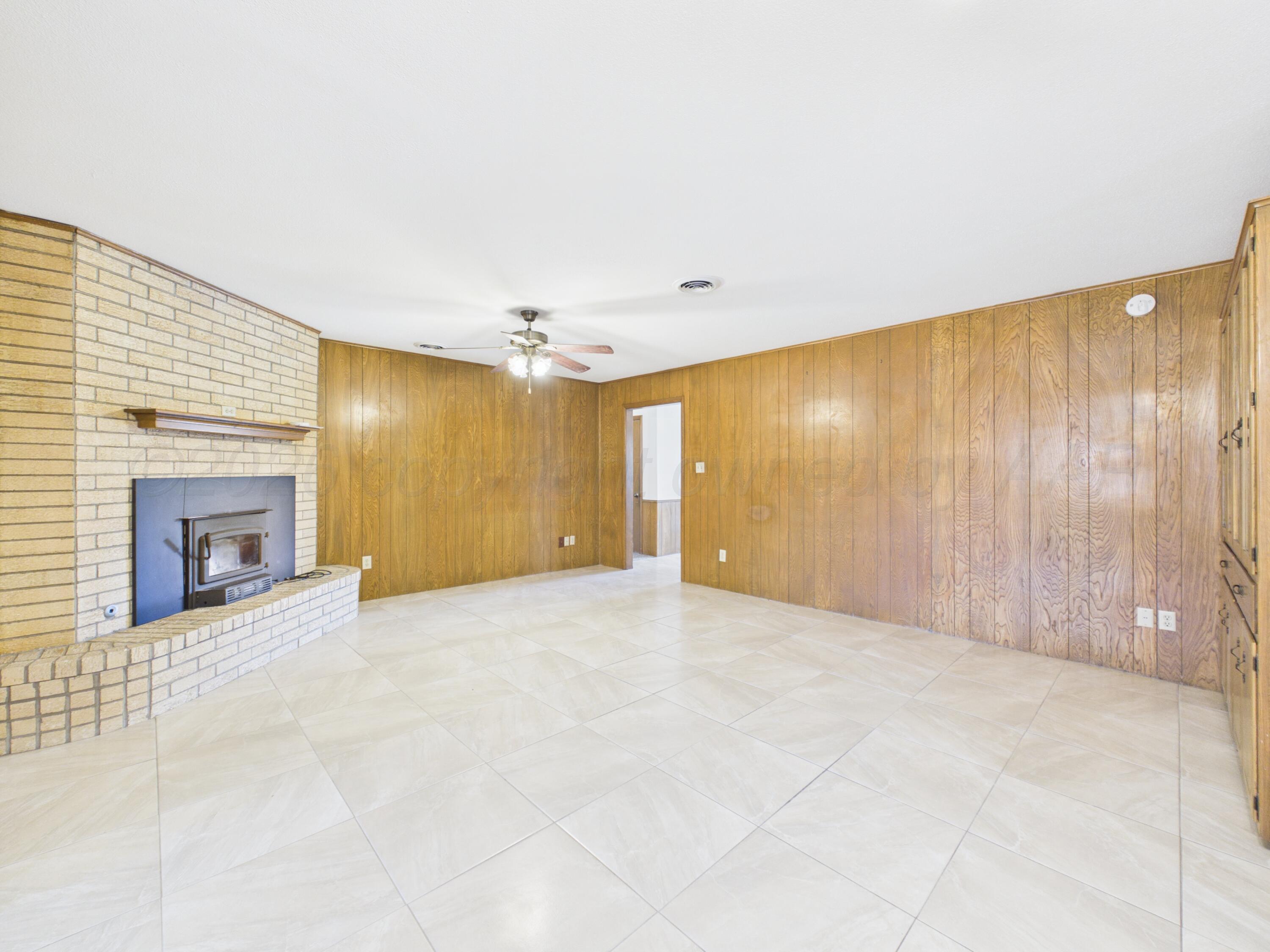 1800 Lynn Street Property Photo 16