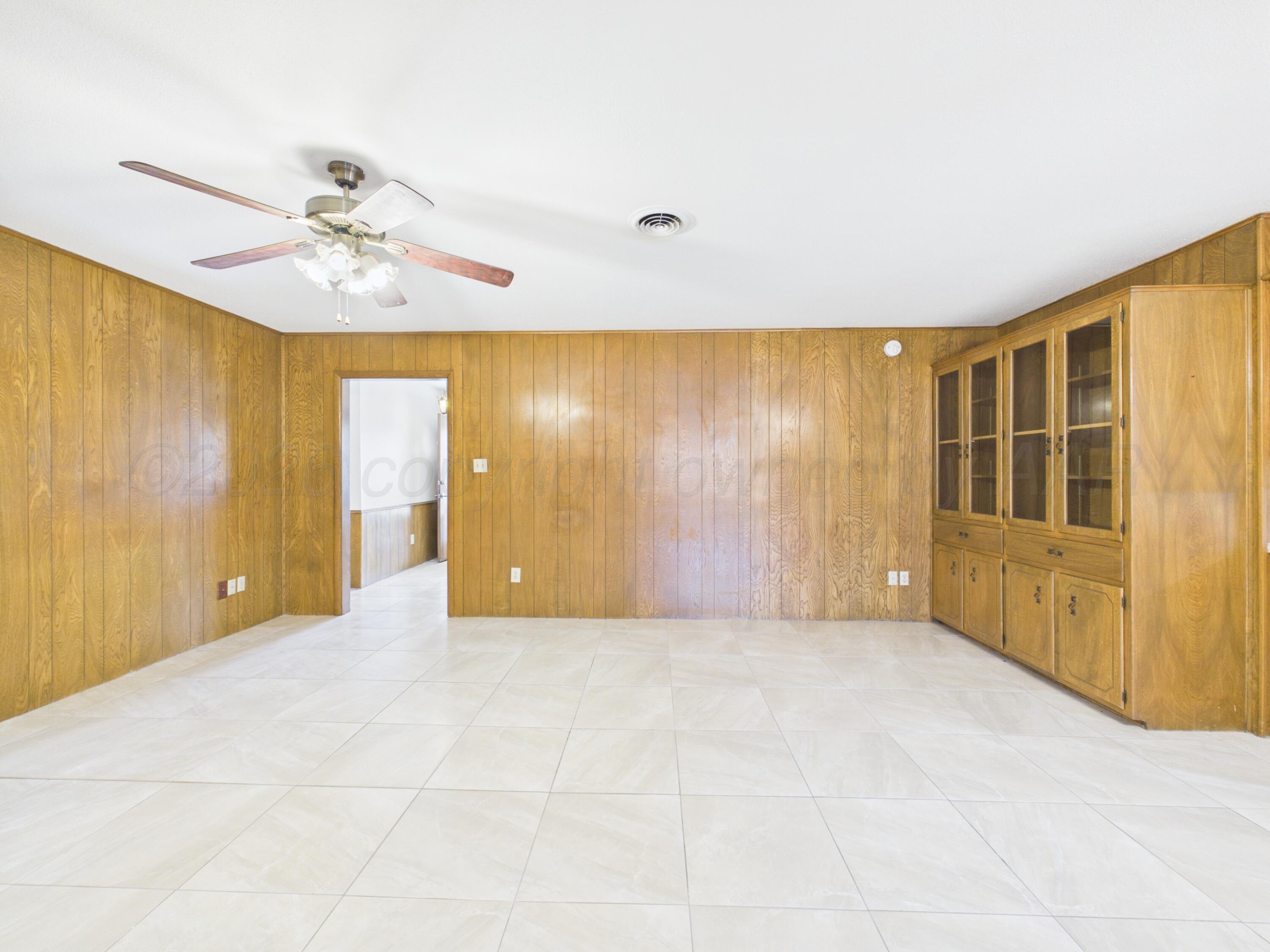 1800 Lynn Street Property Photo 17