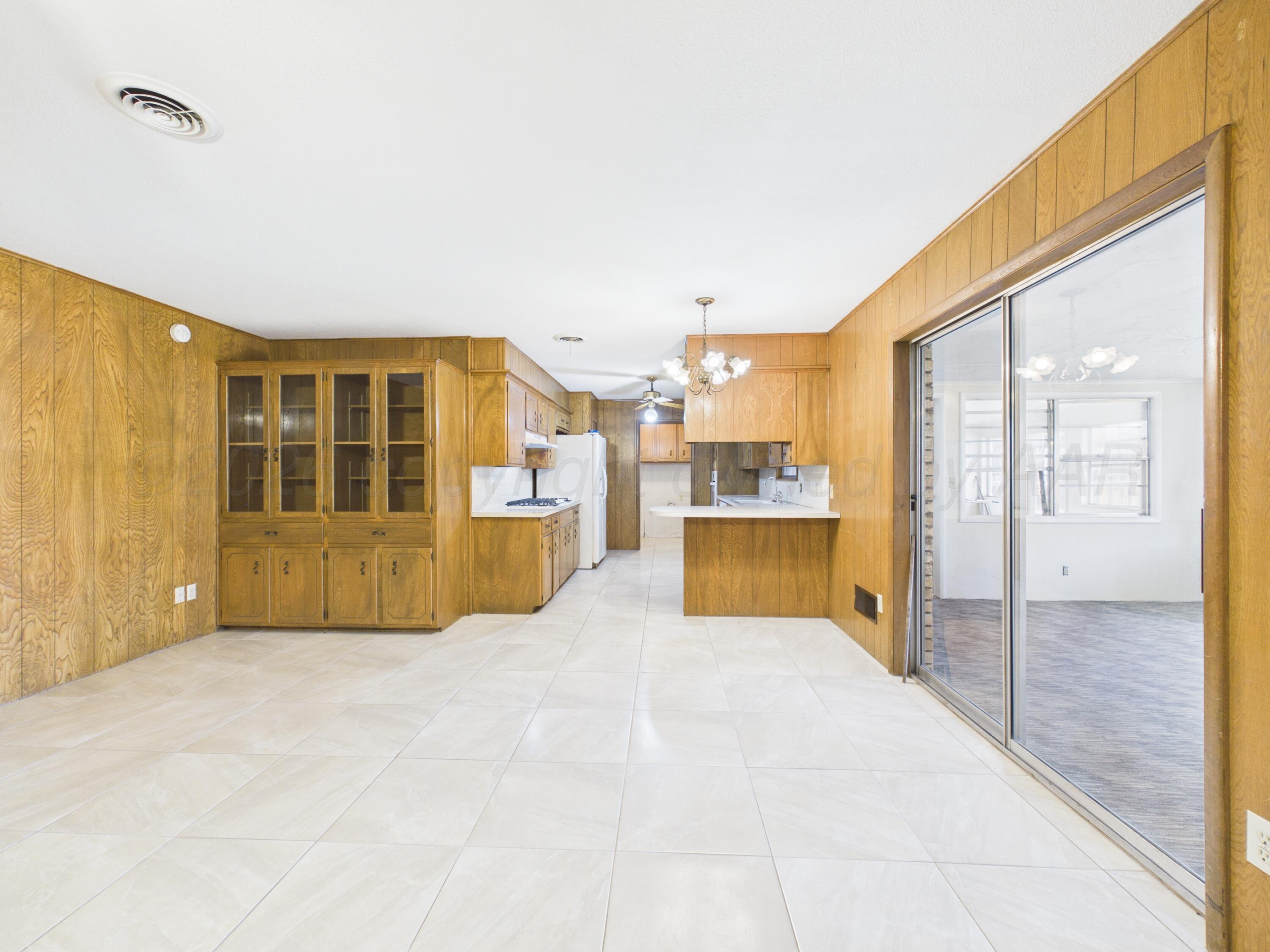 1800 Lynn Street Property Photo 18