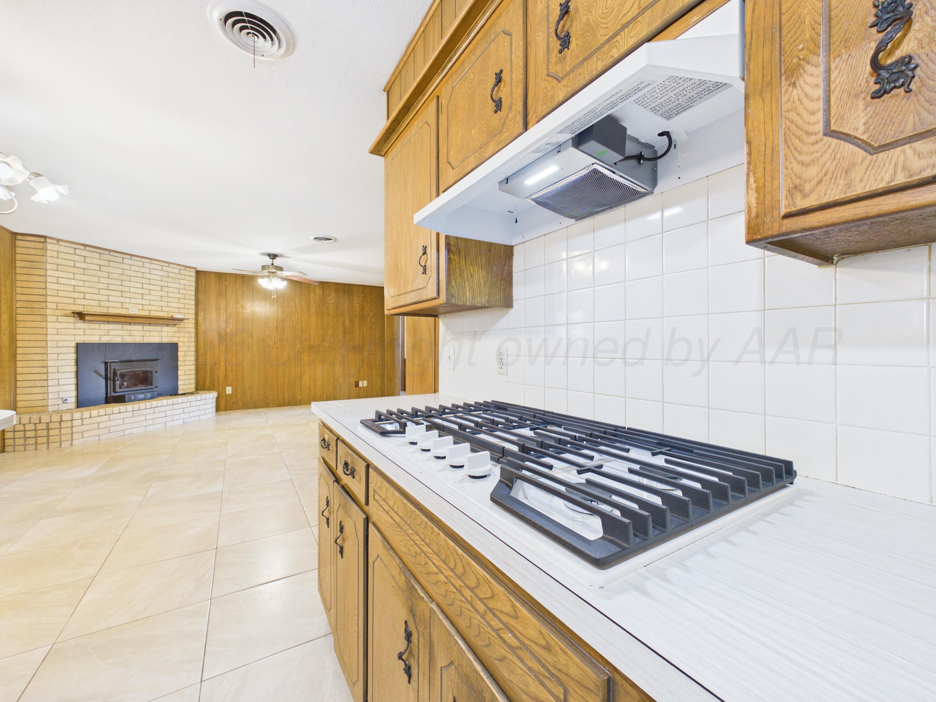 1800 Lynn Street Property Photo 20